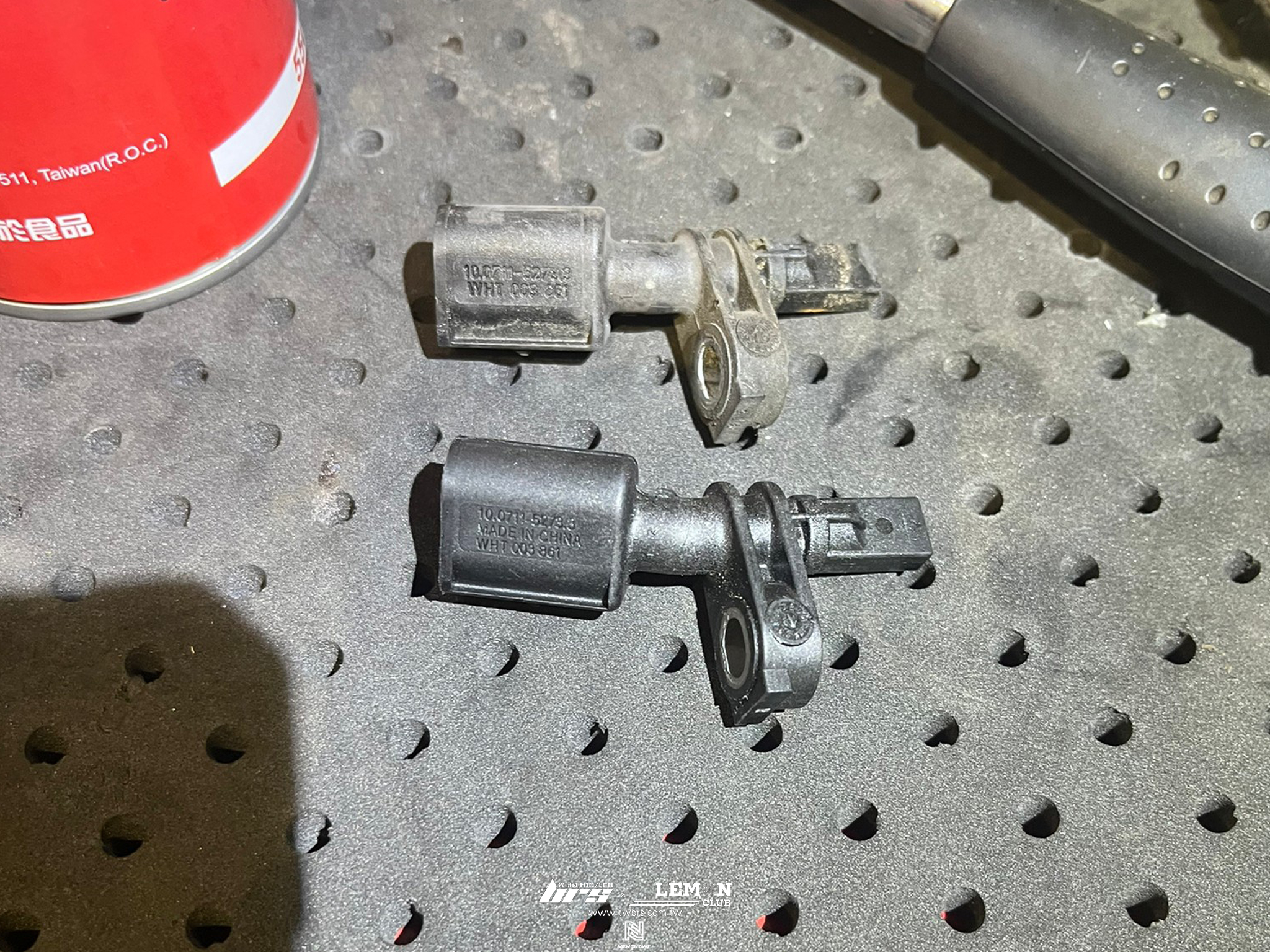 Skoda Octavia 安裝 左前輪速感知器