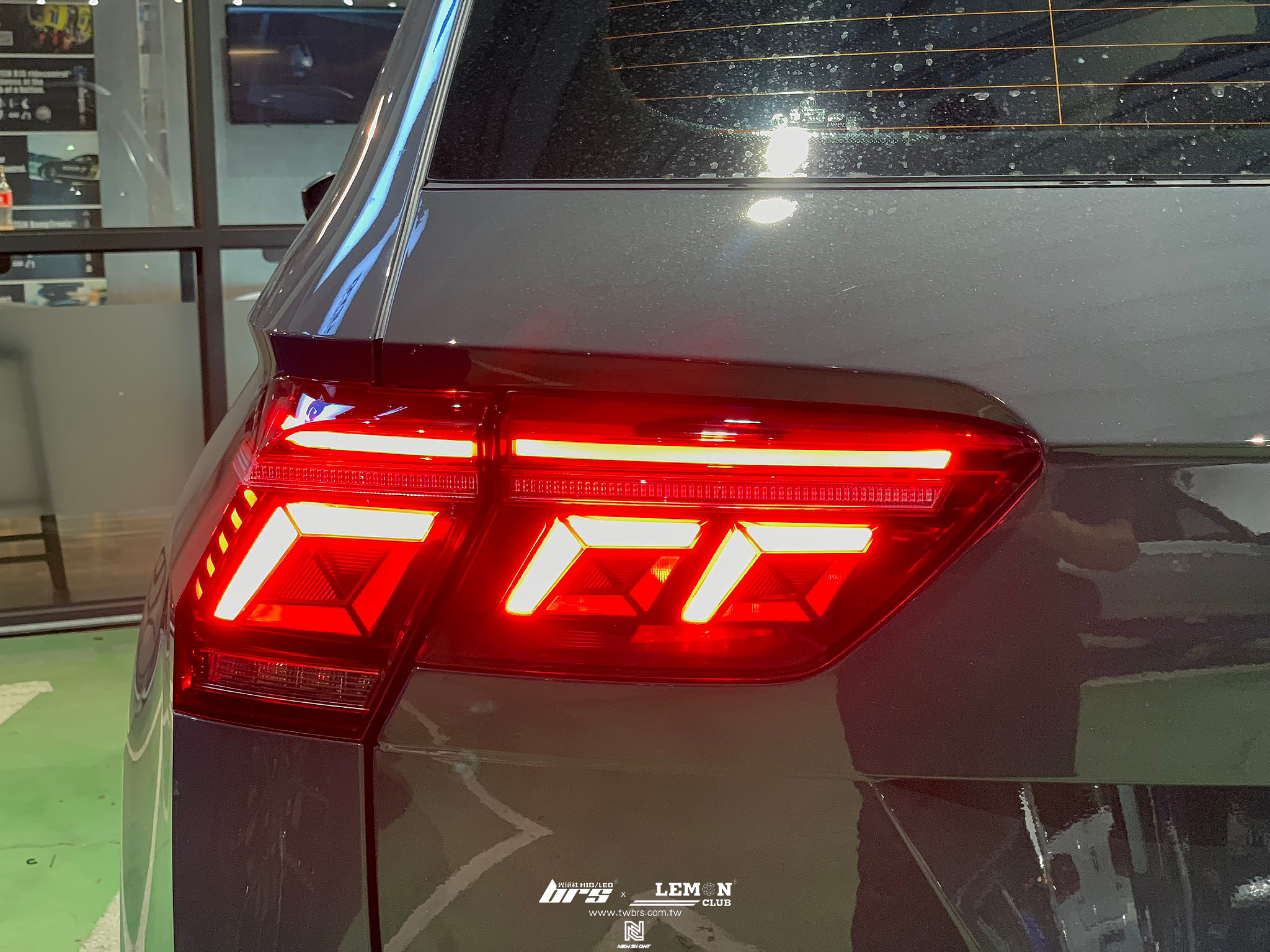 Volkswagen New Tiguan 安裝 21年式動態流水尾燈