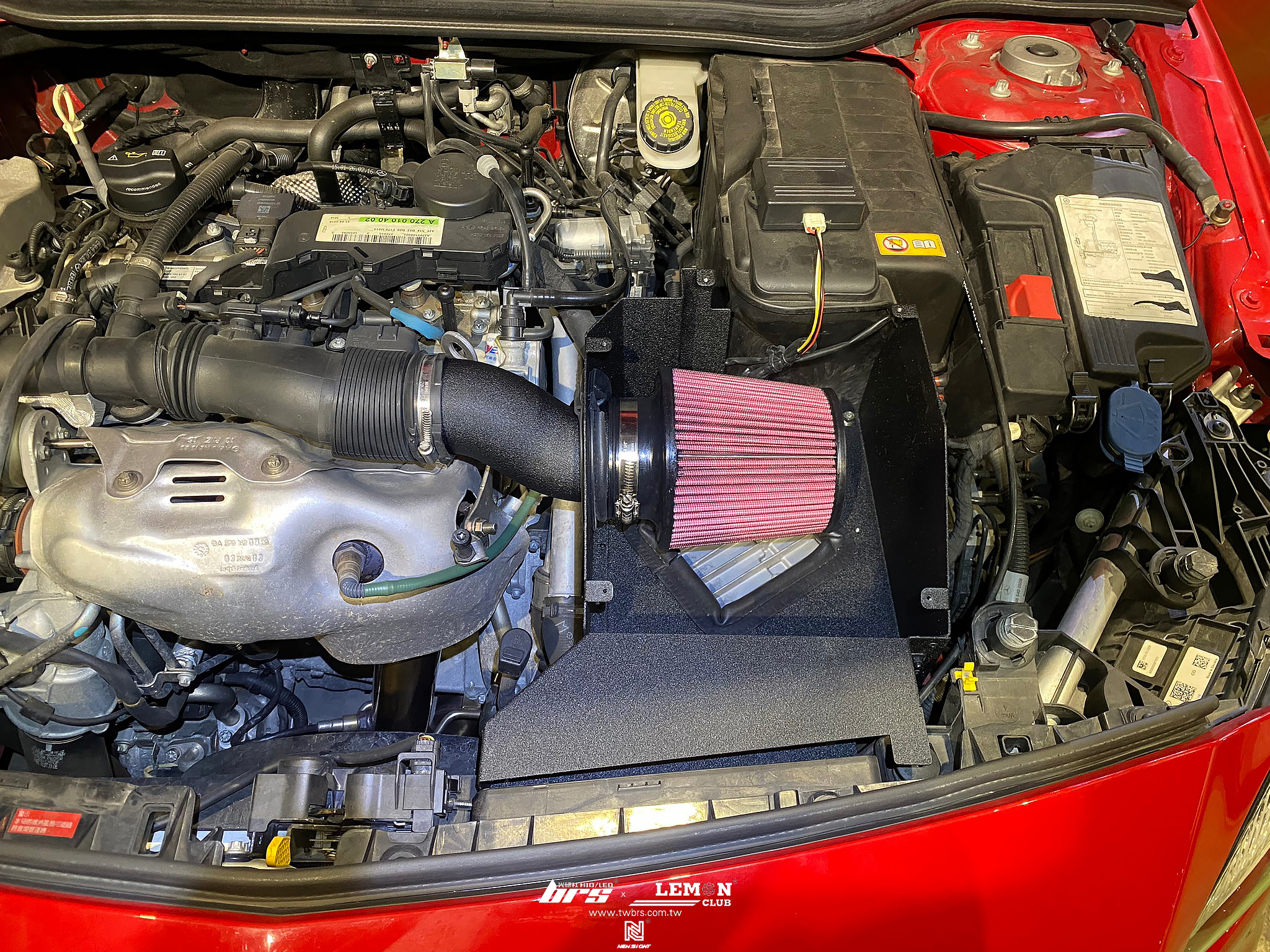 Benz A180 安裝 MST 進氣系統+GFB 外洩式洩壓閥