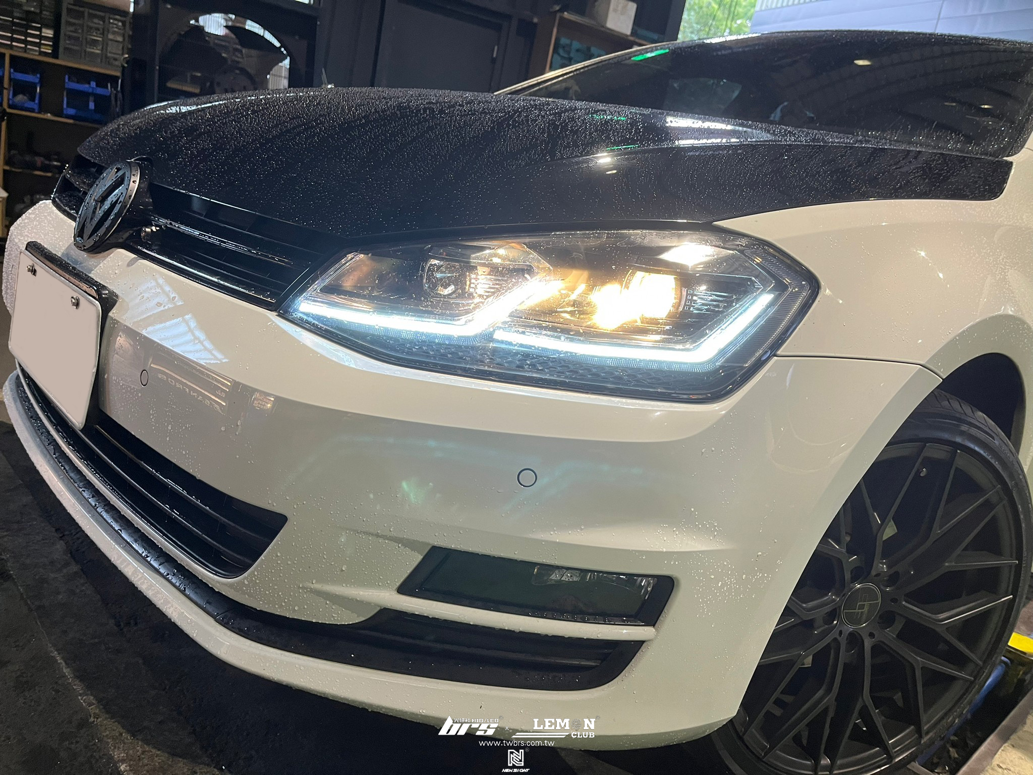 Volkswagen Golf 7 安裝 D2H 3700K 高階款LED