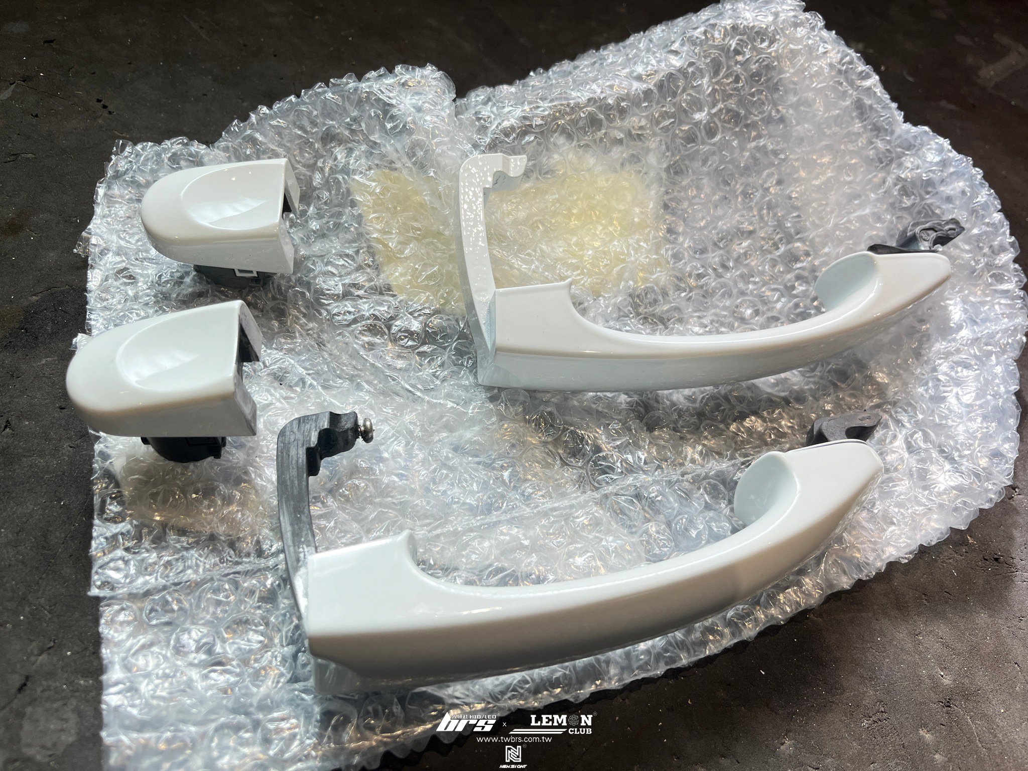 Volkswagen T6 安裝 外把手