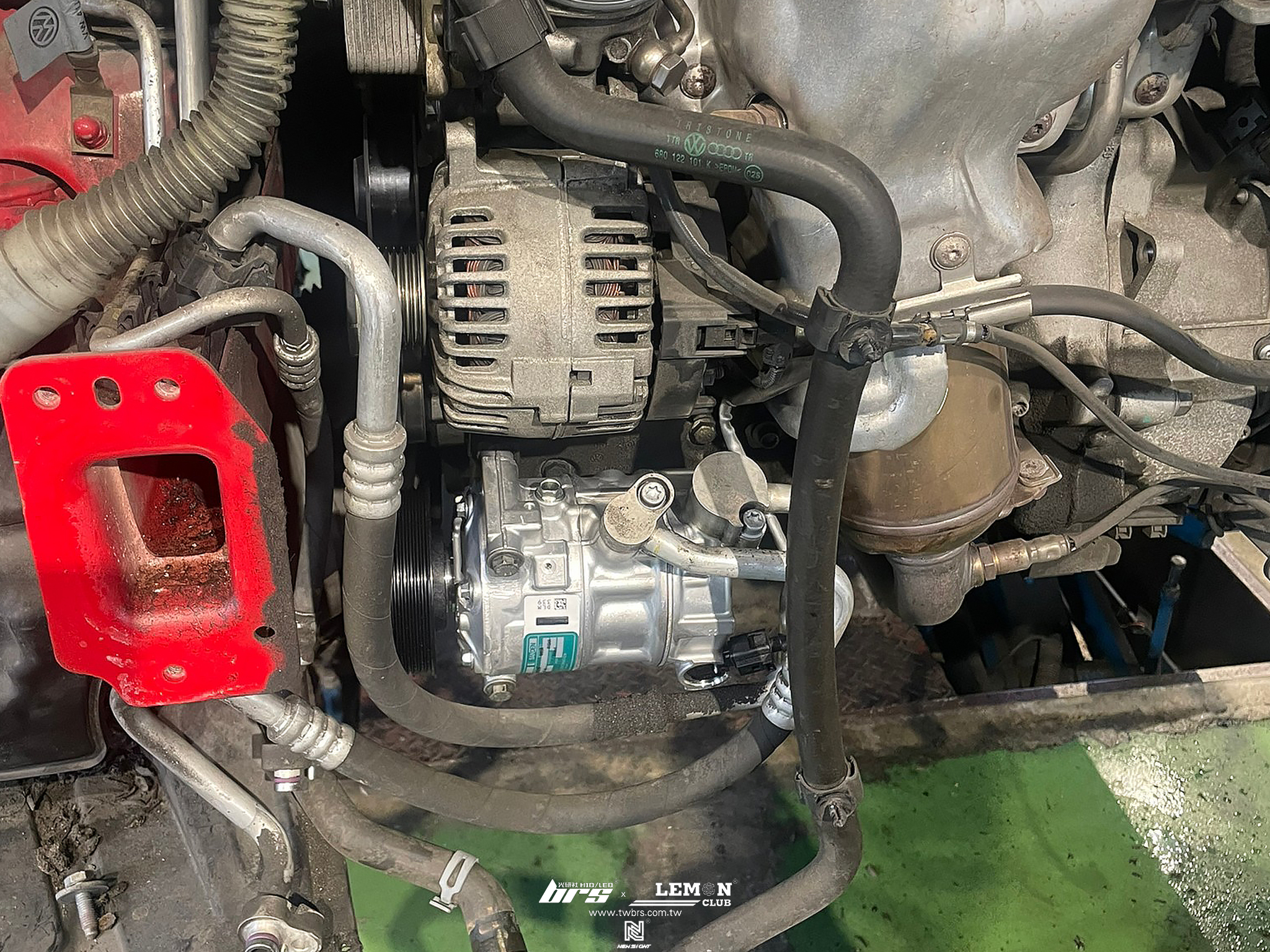 Skoda Fabia 保養(變速箱冷卻器+冷氣壓縮機+冷氣電動閥+時規蓋)+冷氣清洗