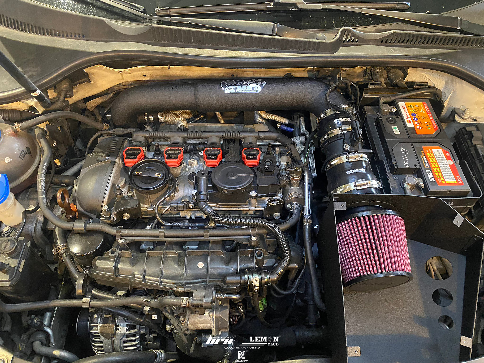 Volkswagen Golf 6 GTI 安裝 MST進氣系統