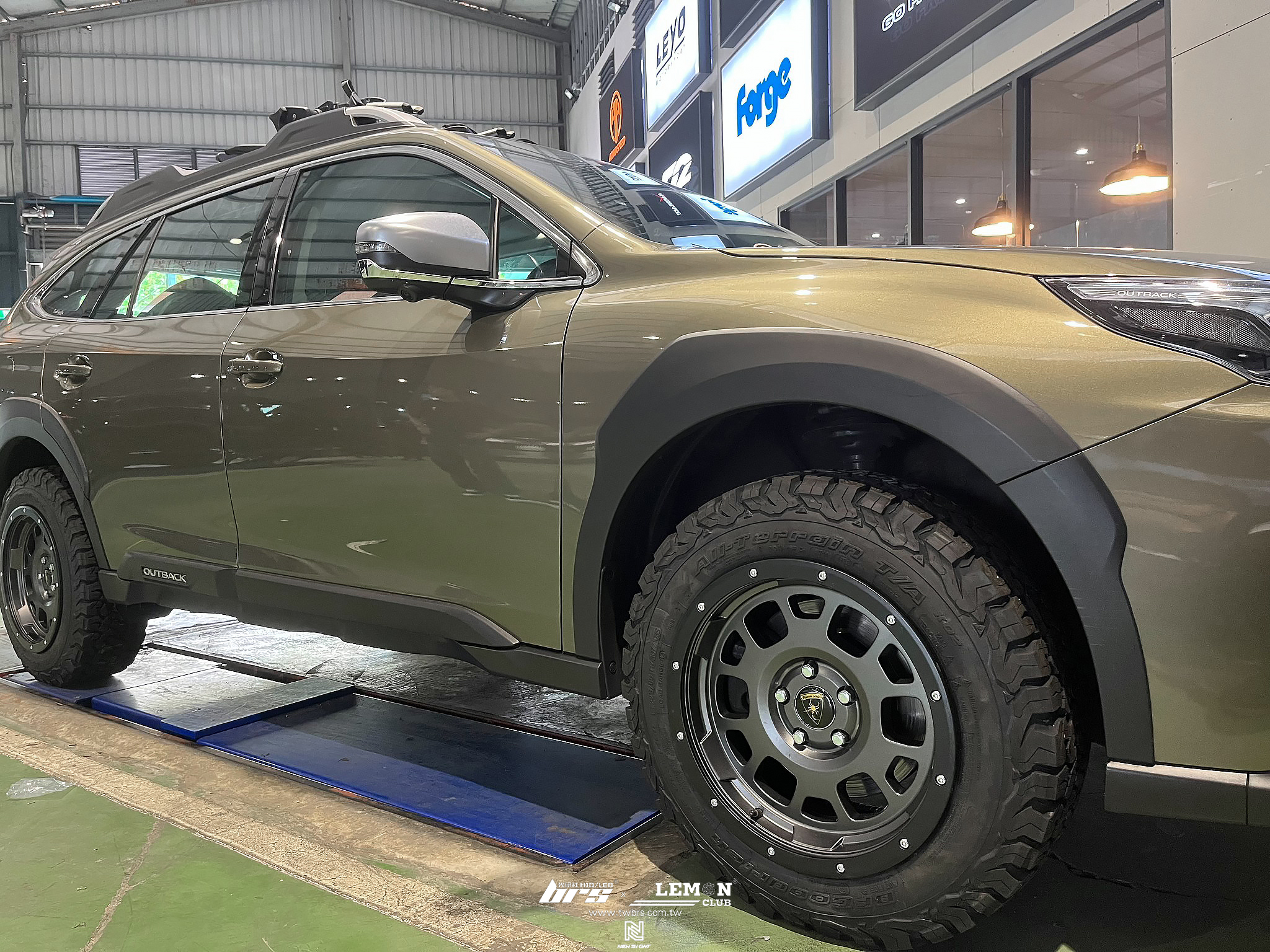 Subaru Outback 安裝 越野風17吋Advanti鋁圈+BF KO2越野胎x4 225/65/17