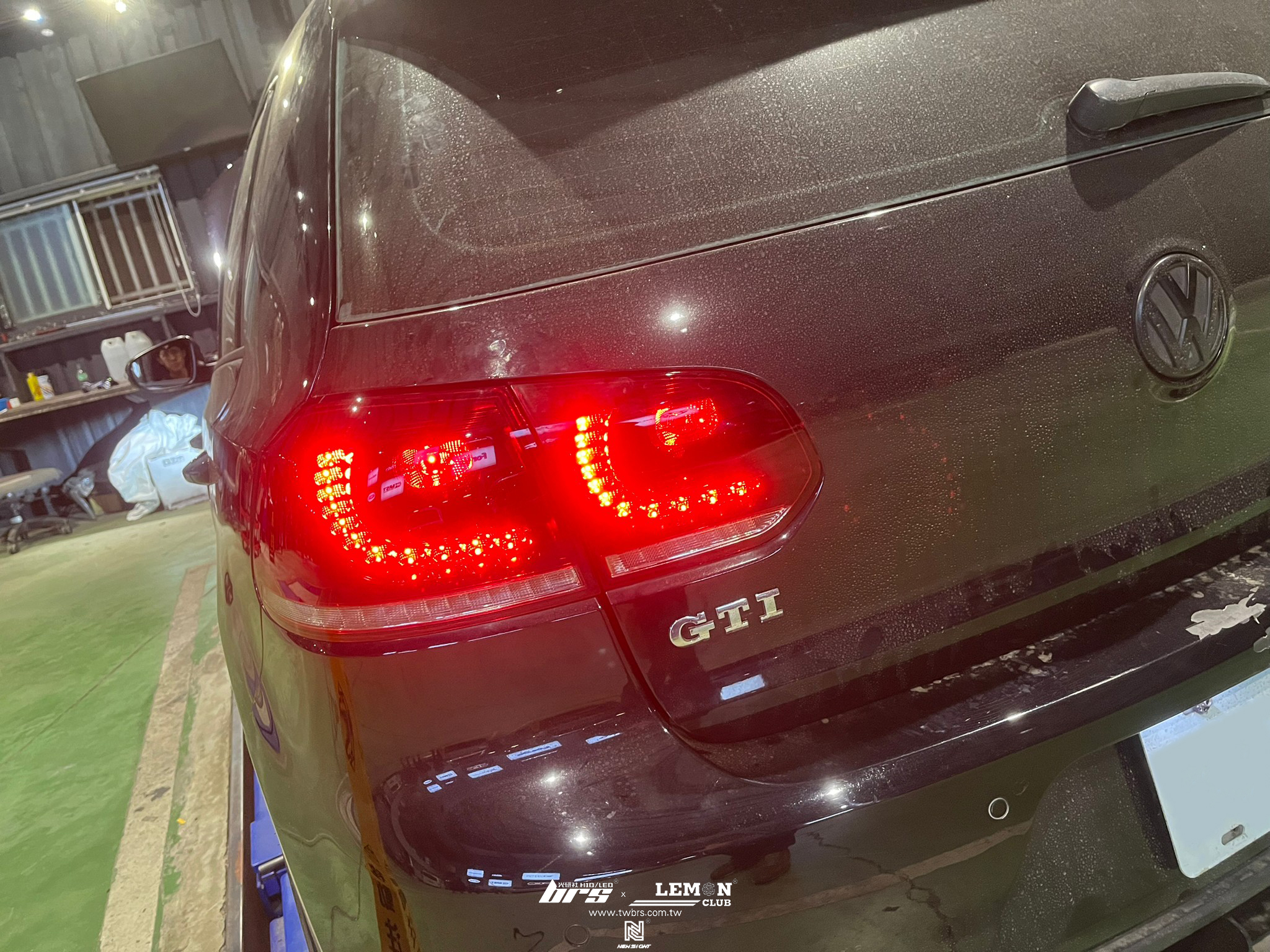 Volkswagen Golf 6 安裝 R20流水尾燈
