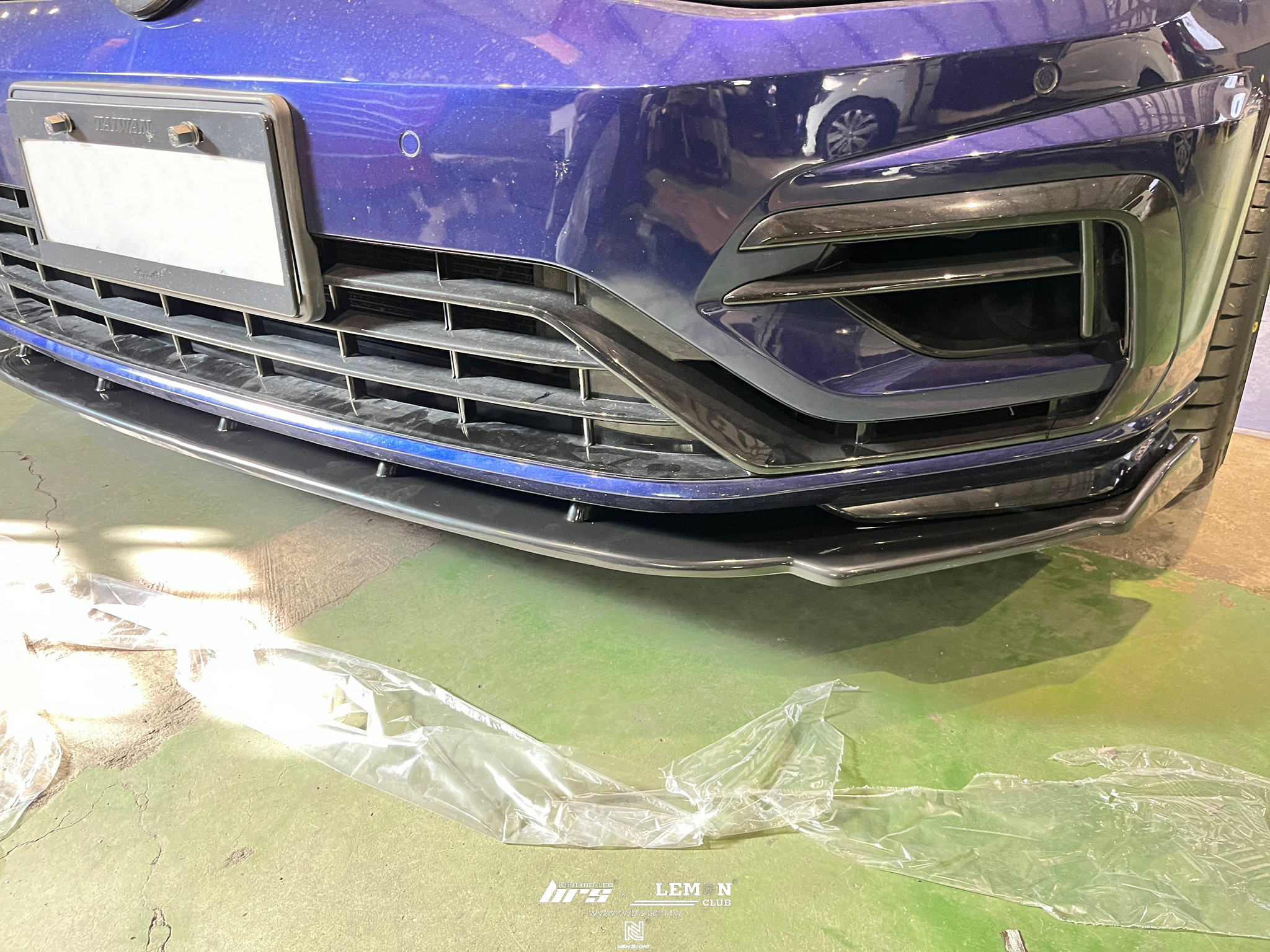 Volkswagen Golf 7.5 Variant 安裝 側裙+類MAX側裙+類MAX前下巴