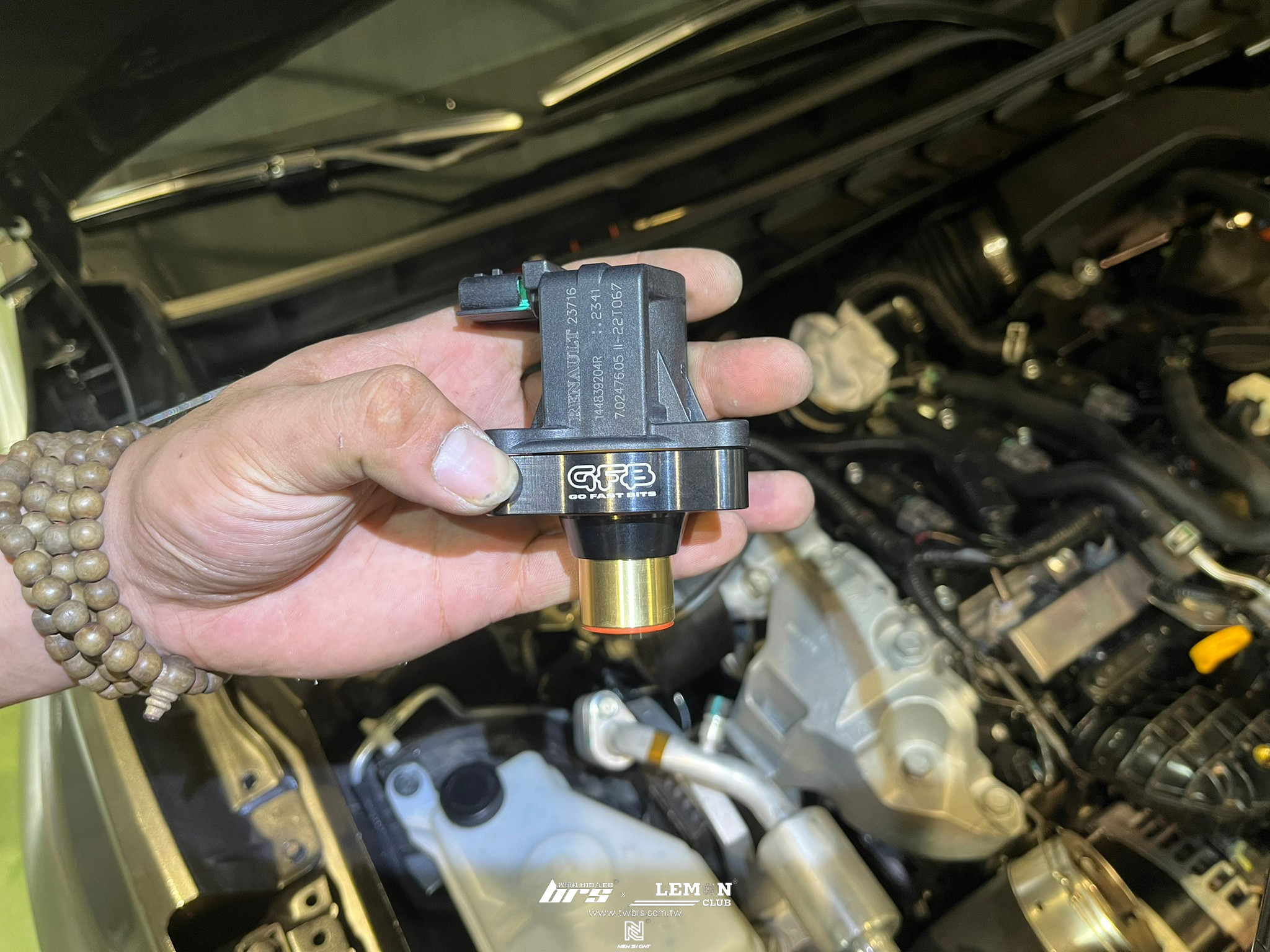 Nissan Altima 安裝 GFB內洩式洩壓閥