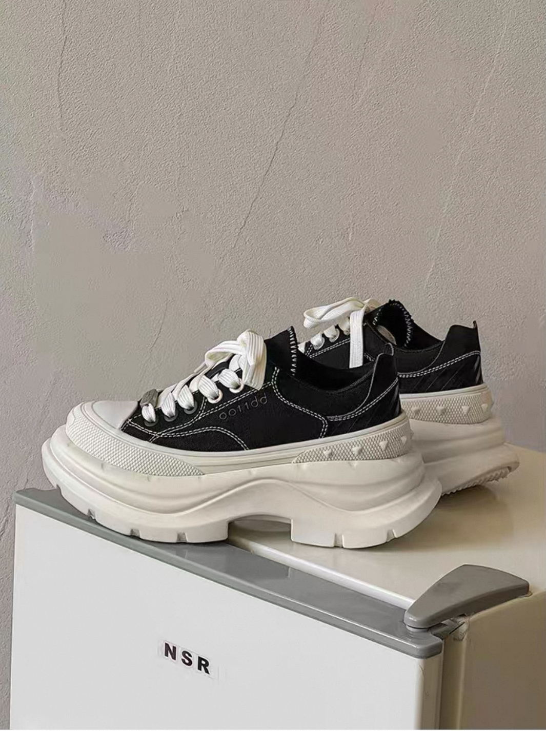 韓國 AL 6.5CM 弧刀熊貓厚底板鞋 (男女)14