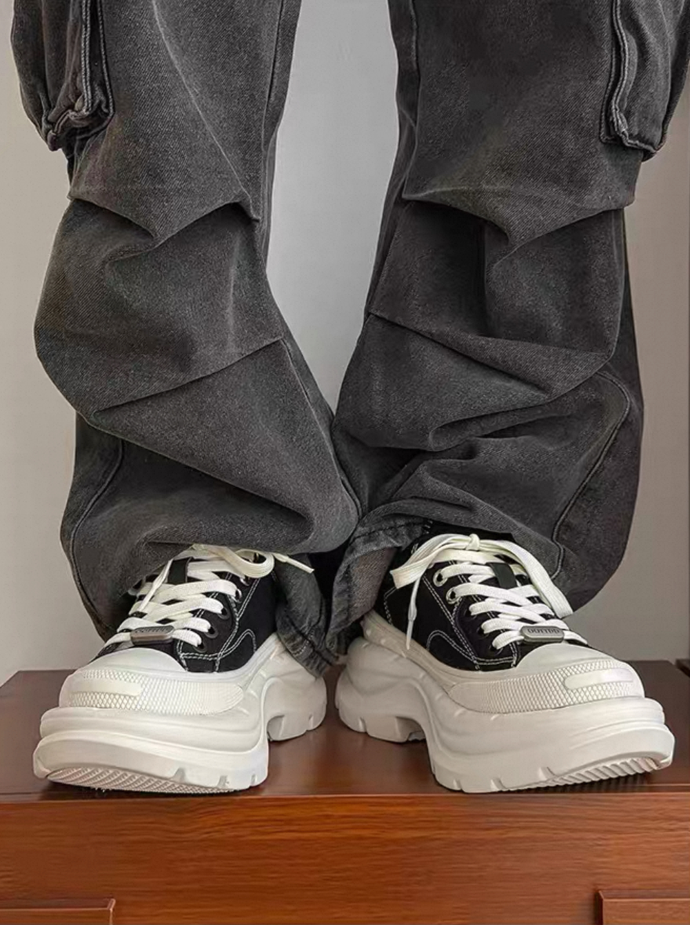 韓國 AL 6.5CM 弧刀熊貓厚底板鞋 (男女)7