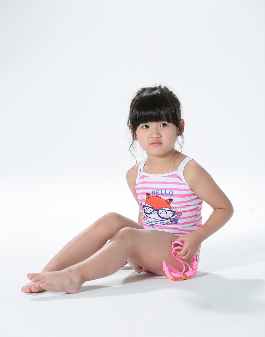 Haolang 女童連身泳衣