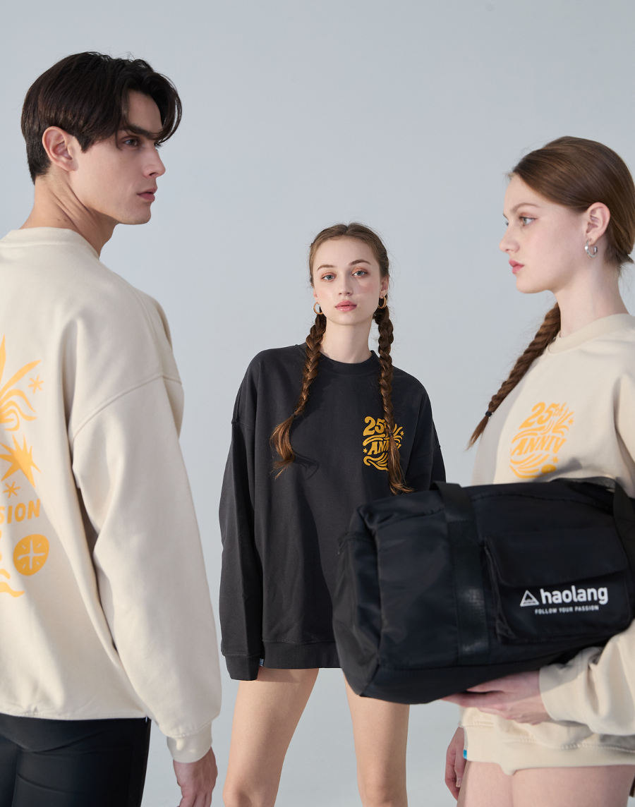 Haolang 深灰色大學T