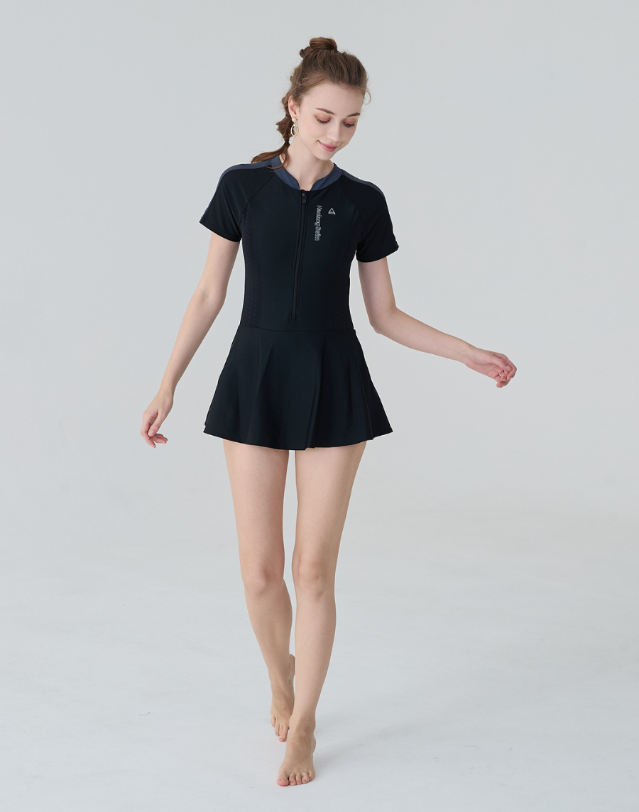 Haolang 短袖連身裙泳衣