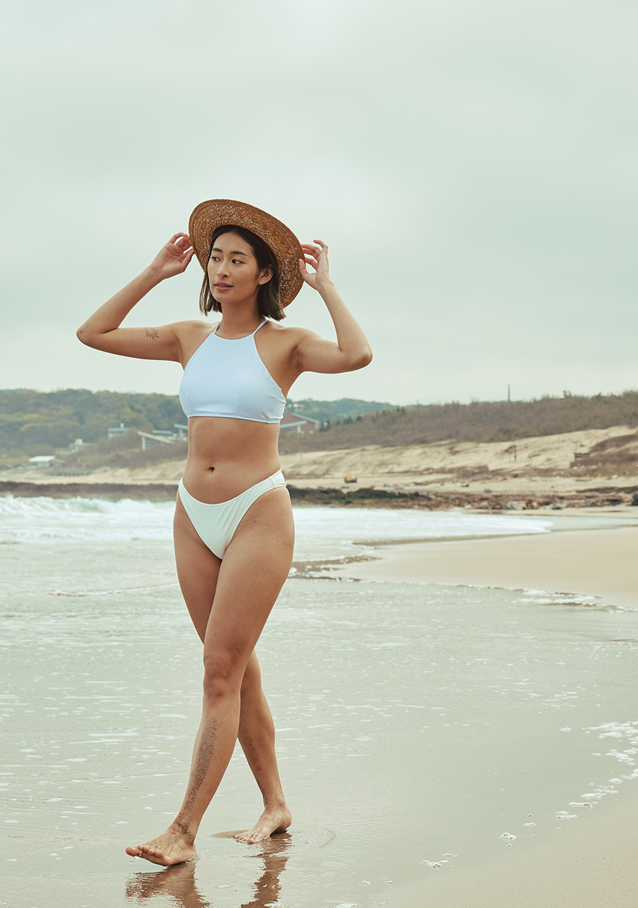 Haolang 白色削肩比基尼