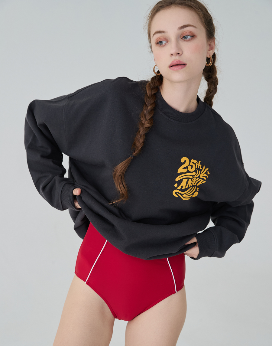 Haolang 深灰色大學T