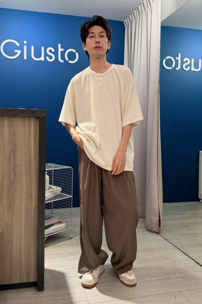 01045A741-C02-04.JPG