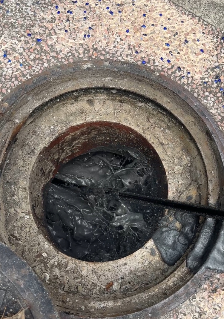 燒烤店排水管清理4