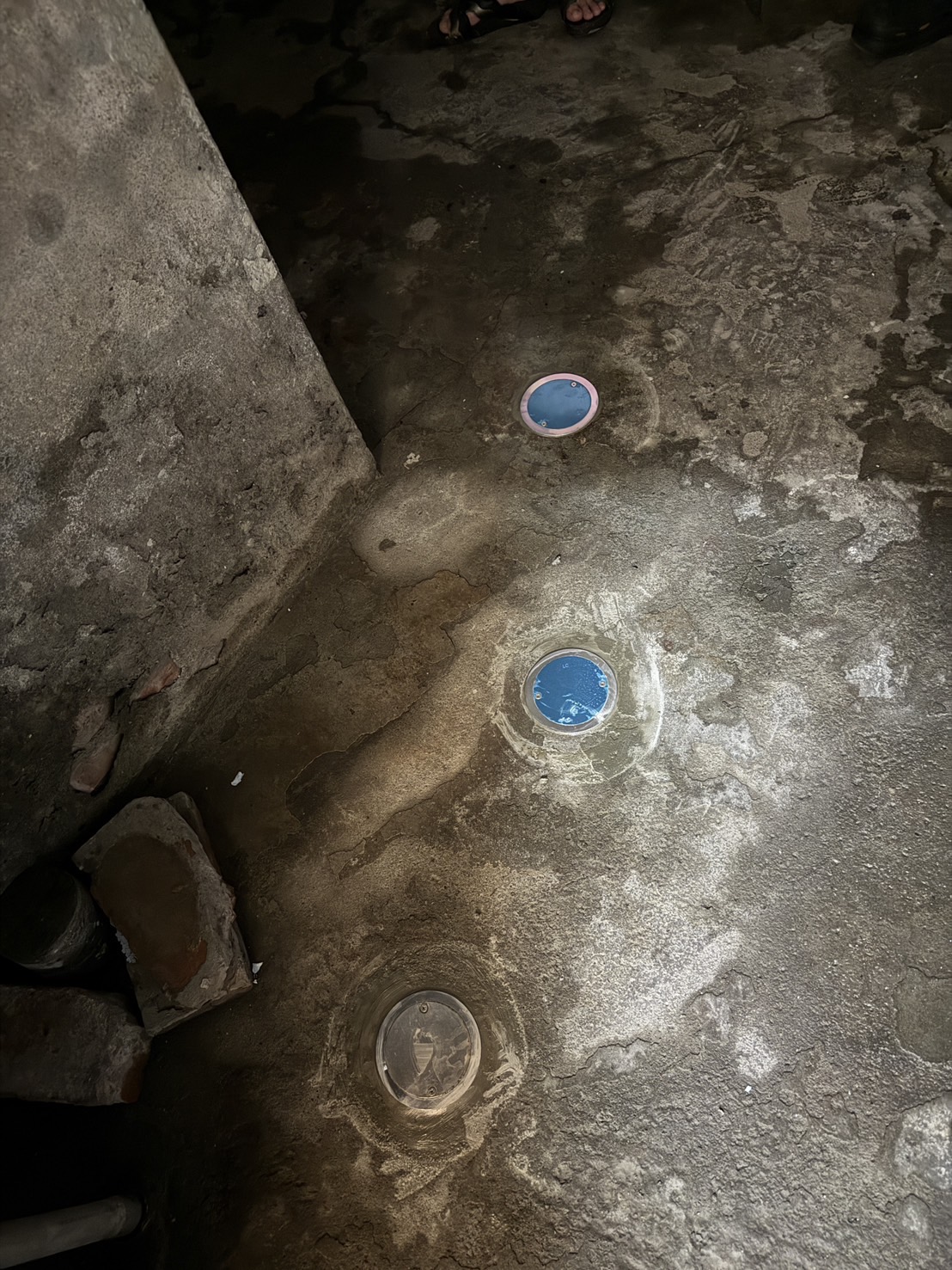 化糞池臭味-永正通管-2 室內化糞池蓋替換