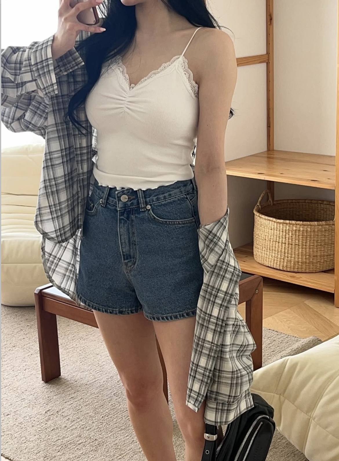 ♡正韓♡細肩蕾絲小V抓皺背心3