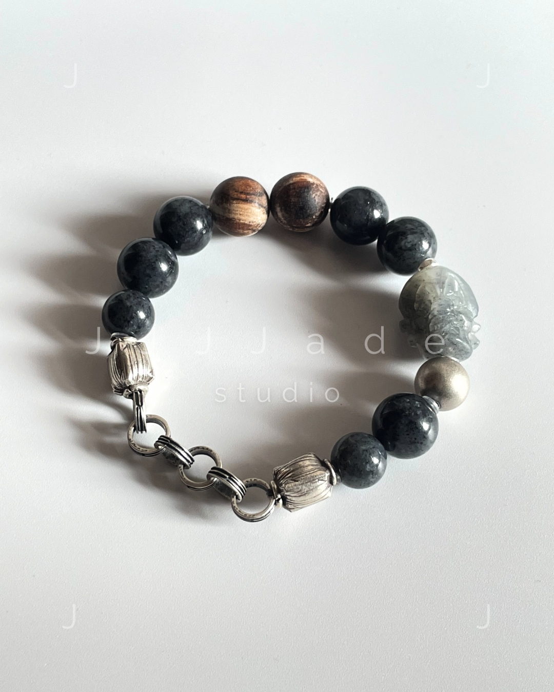 T269 戲觀 | 籽料青花 T269 戲觀 | 籽料青花