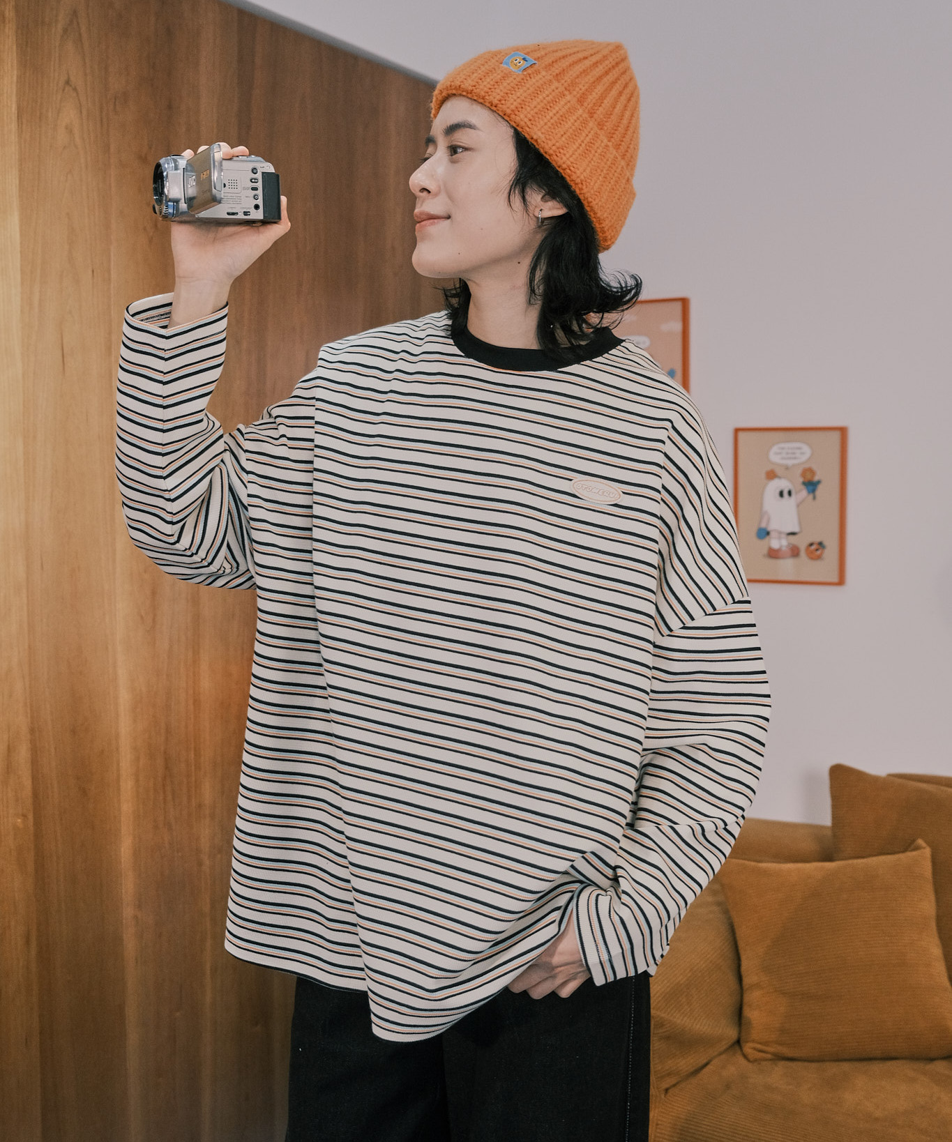 otomerui 刺繡條紋tee 米白