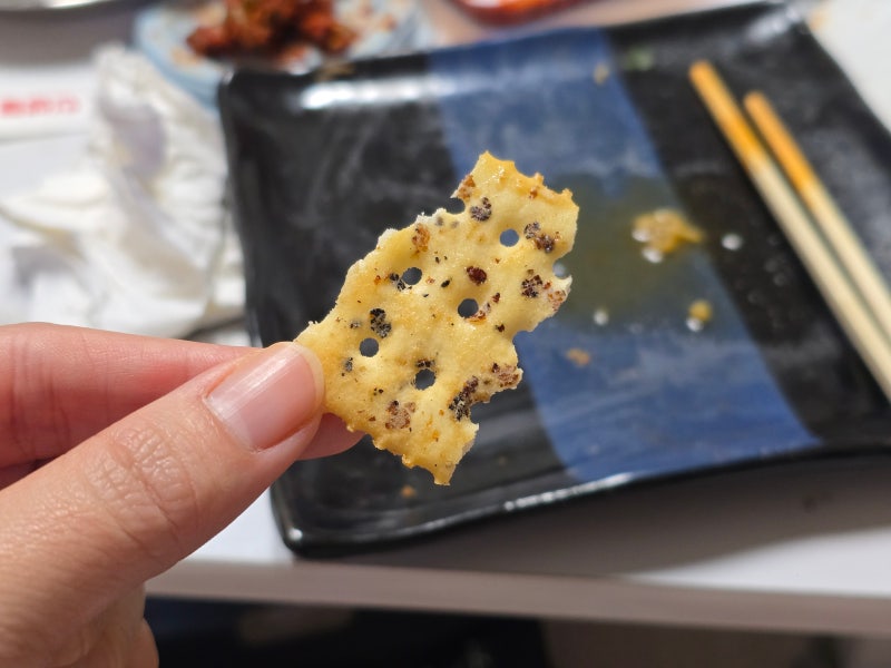 Black Truffle Jamon Soda Cracker 黑松露火腿蘇打餅乾3