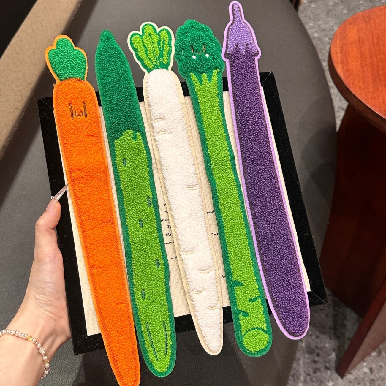 趣味仿真蔬菜造型碎髮魔術貼5入2
