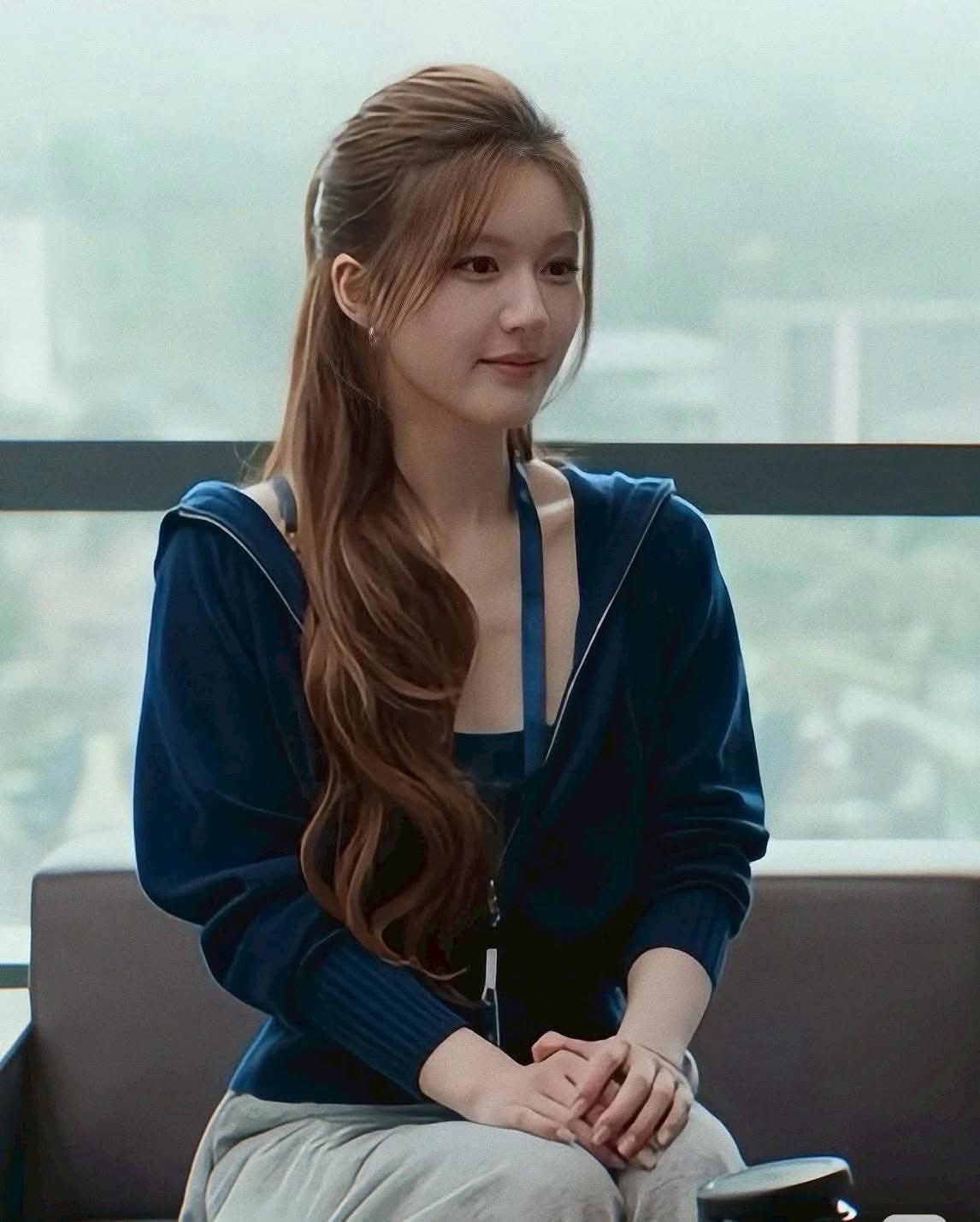 許我耀眼露思風 連帽拉鍊針織外套