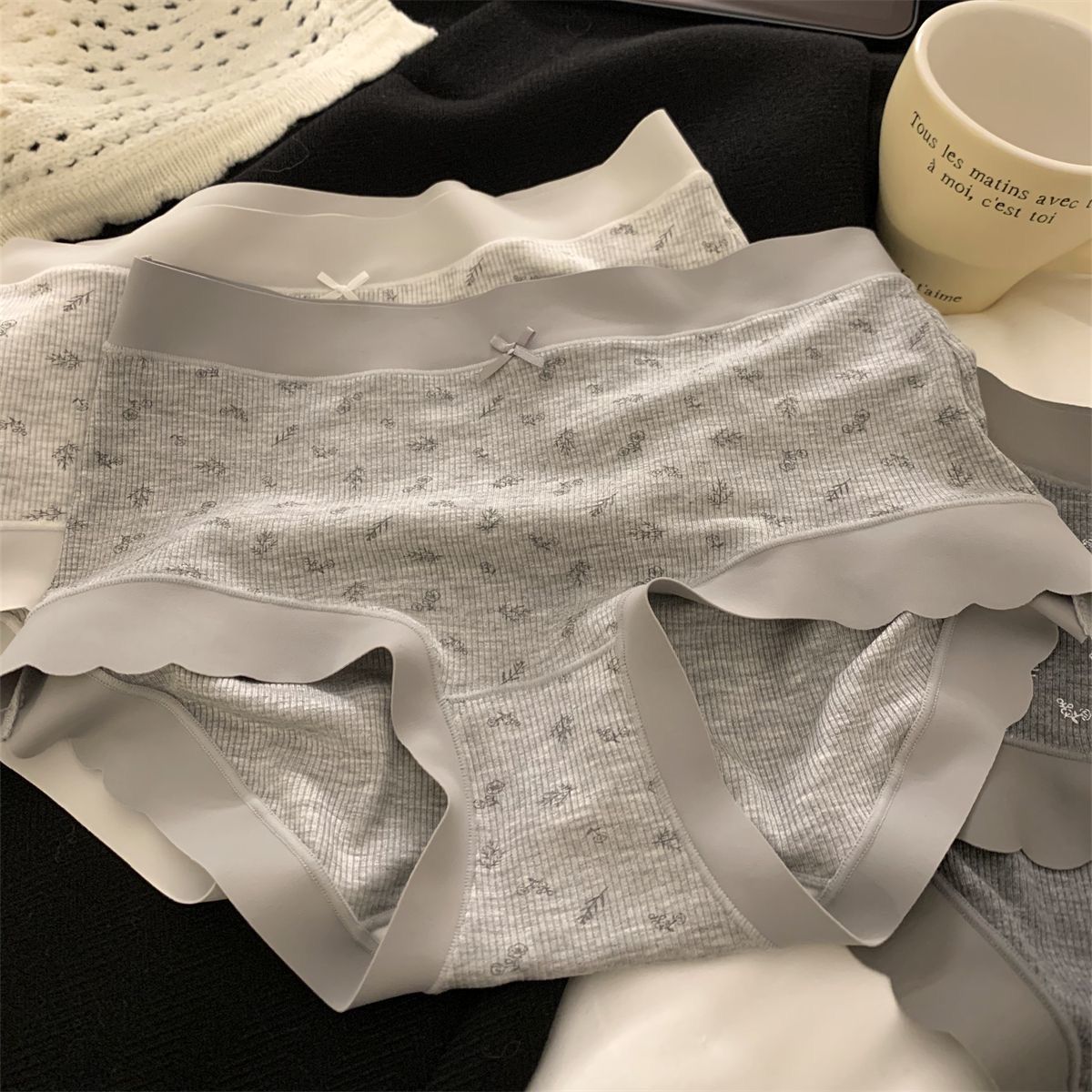 純棉底襠舒適碎花中腰三角褲4件組2