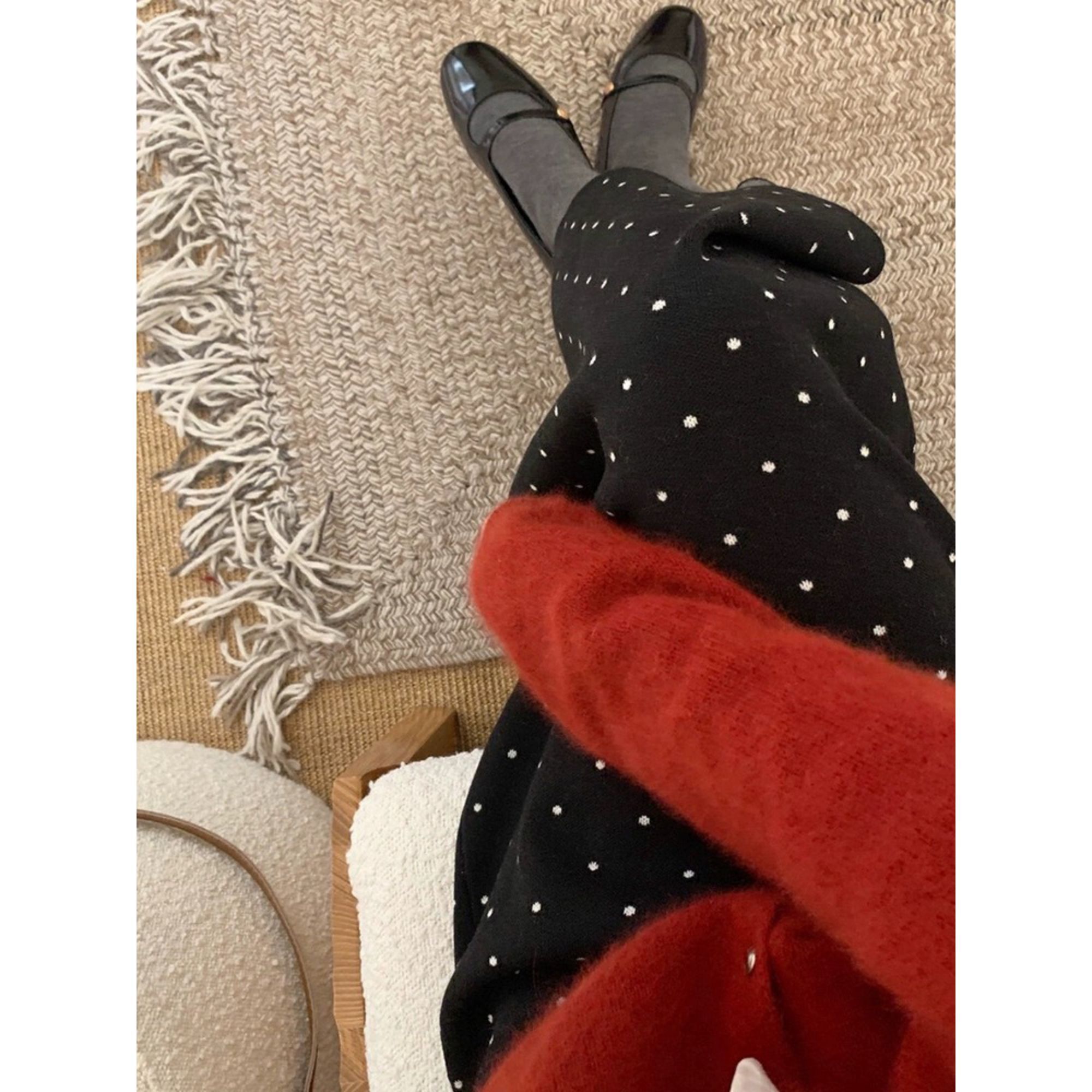 怎麼穿都好看的那條針織裙 復古波點柔軟針織長裙