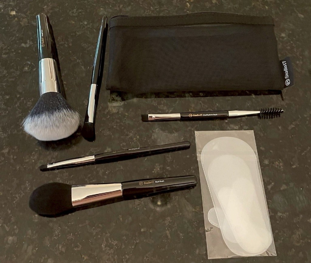 攜帶式專業彩妝刷具組3