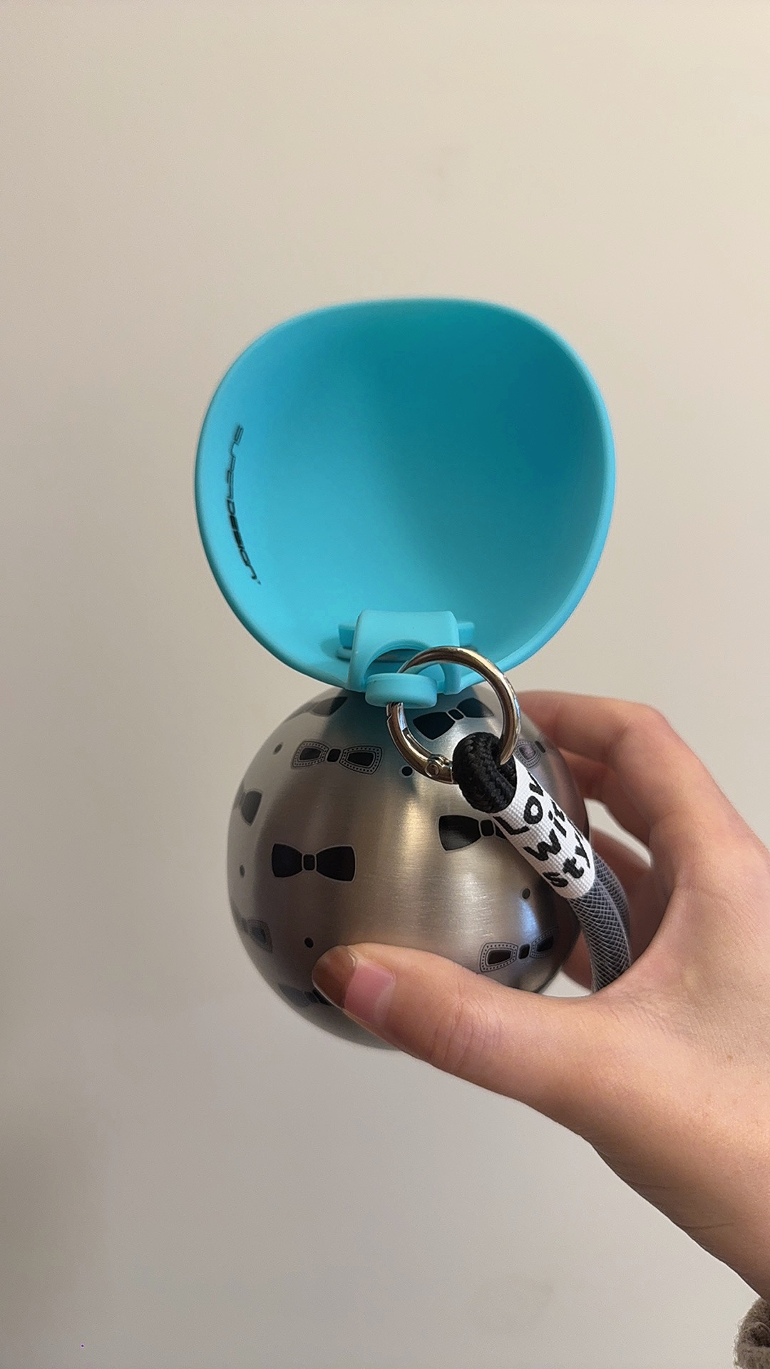 主人超省心隨身寵物飲水壺7