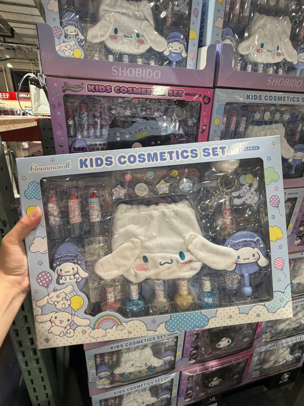 日本COSTCO 粧美堂 Sario 豪華兒童彩妝箱(酷洛米/ 大耳狗)4