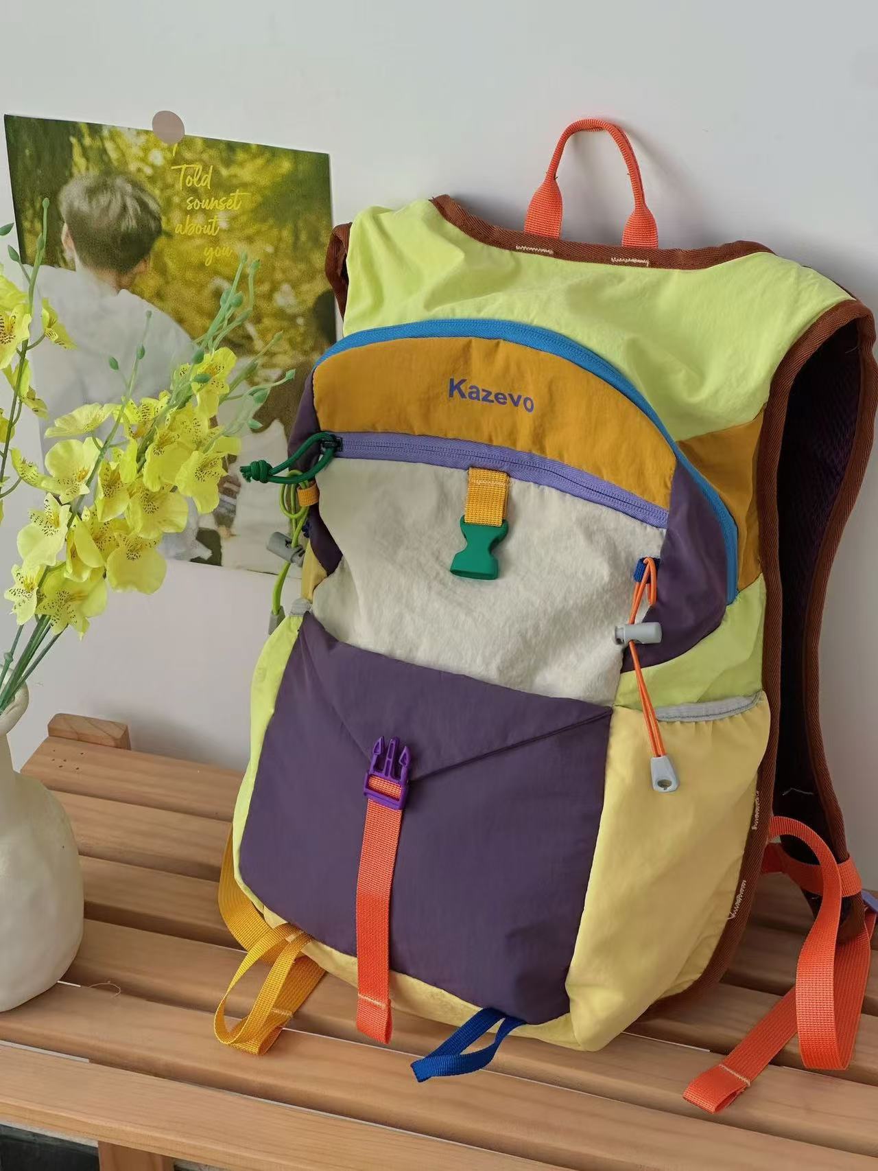 俏皮拼色防水登山包 輕量雙肩背包 旅行休閒大容量背包