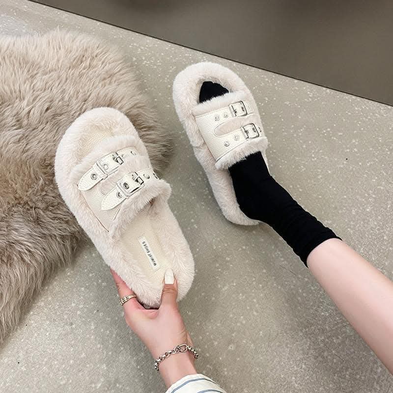 冬季高级感毛茸茸平底鞋  現貨38米白