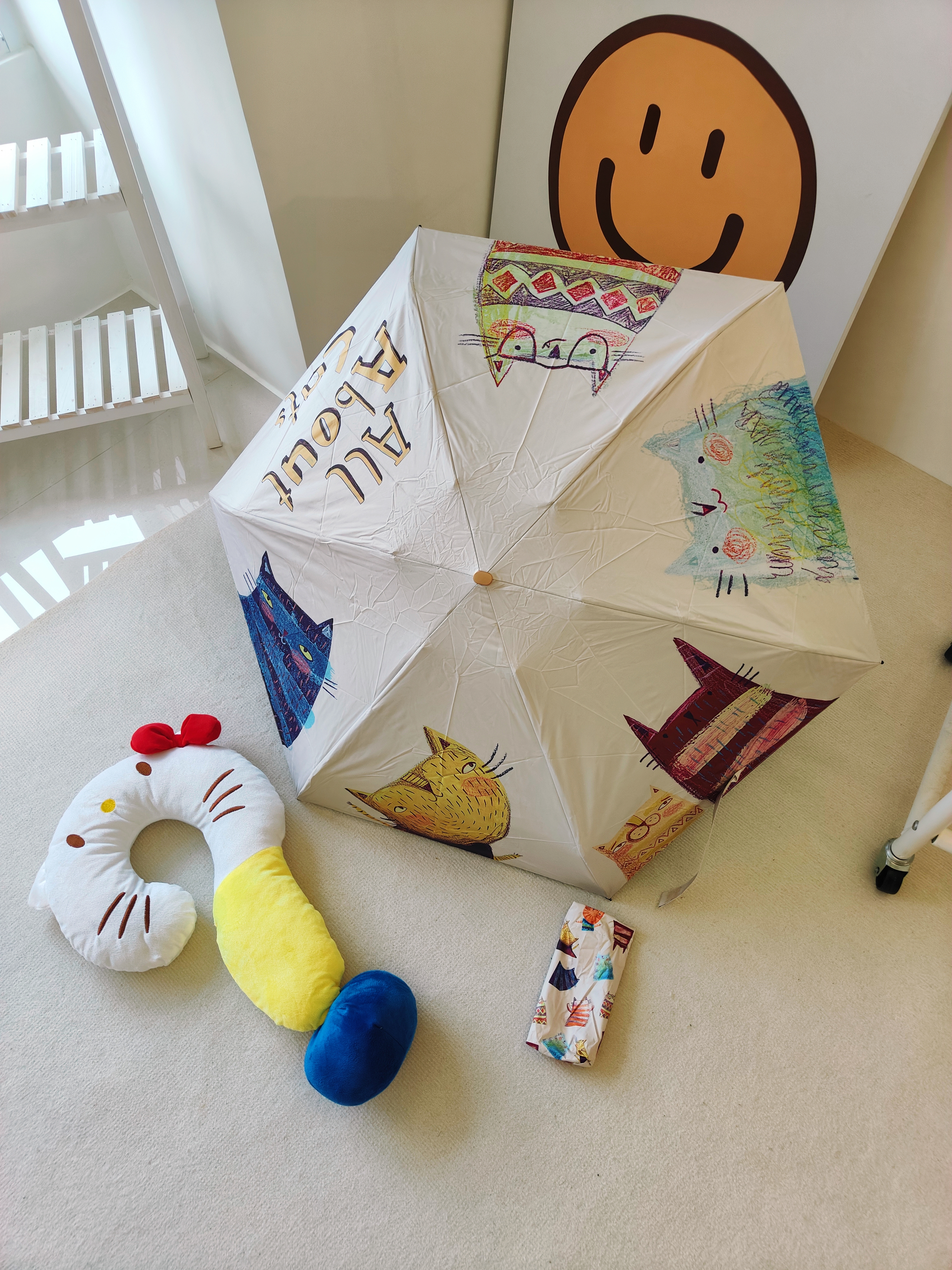 塗鴉風手繪貓咪三折傘