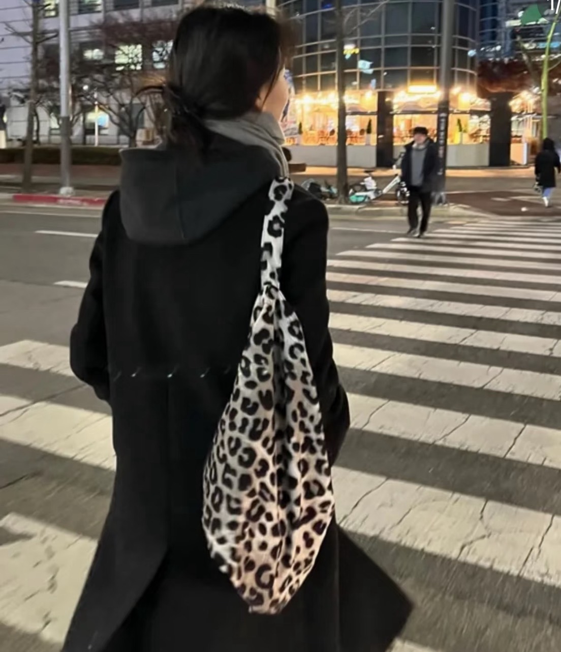 emis ✩ 經典豹紋帆布包