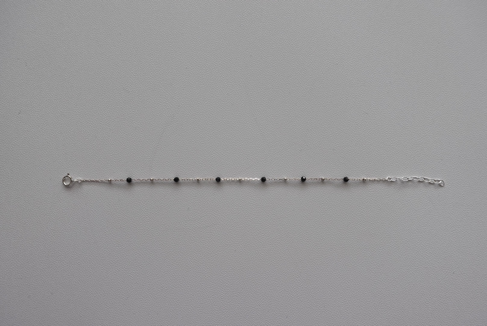 黑尖晶石間隔圓珠手鍊 S9255