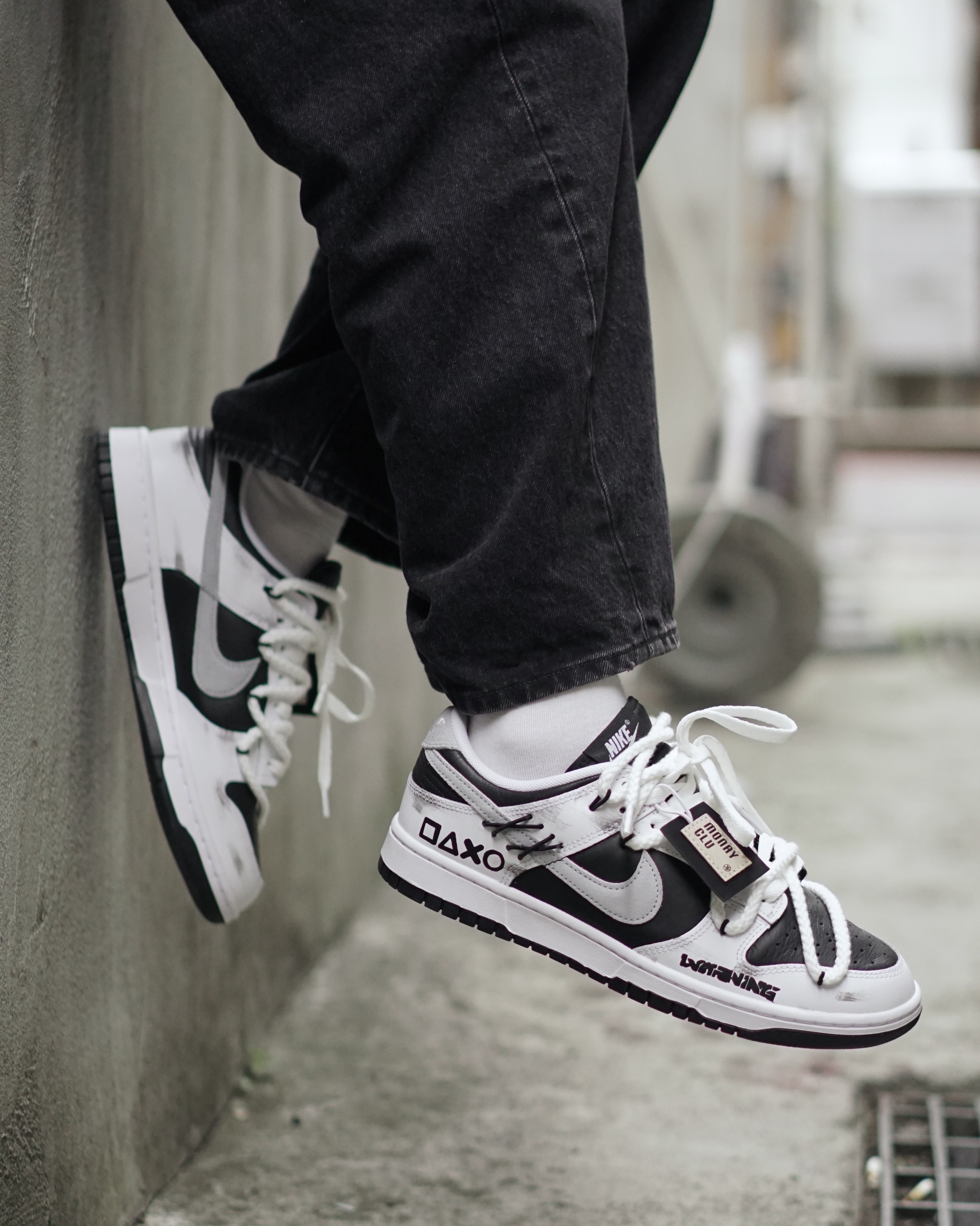【訂製款】Nike Dunk Low 黑白解構玩家 【訂製款】Nike Dunk Low 黑白解構玩家