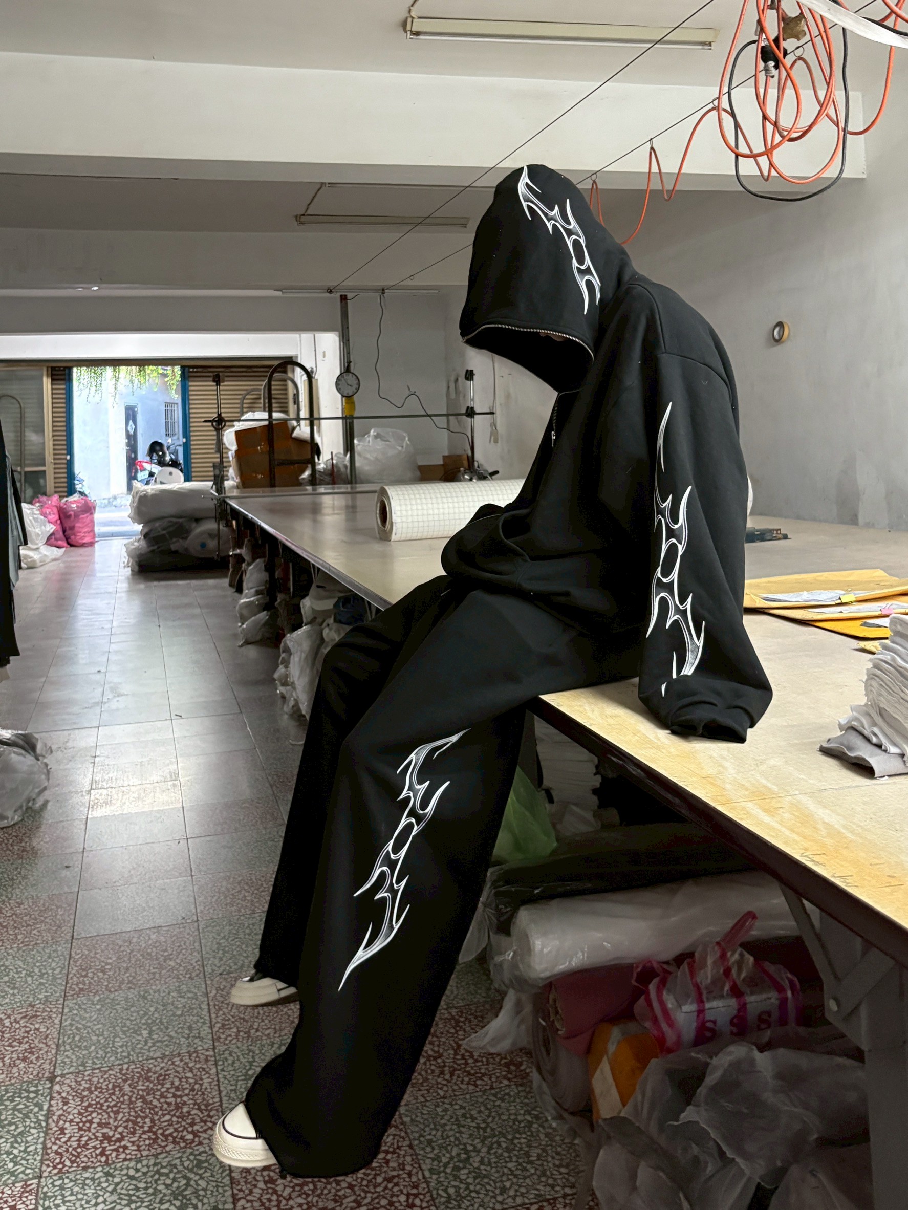 【爆款開團預購】閃電火焰科技感印花套裝 【爆款開團預購】閃電火焰科技感印花套裝