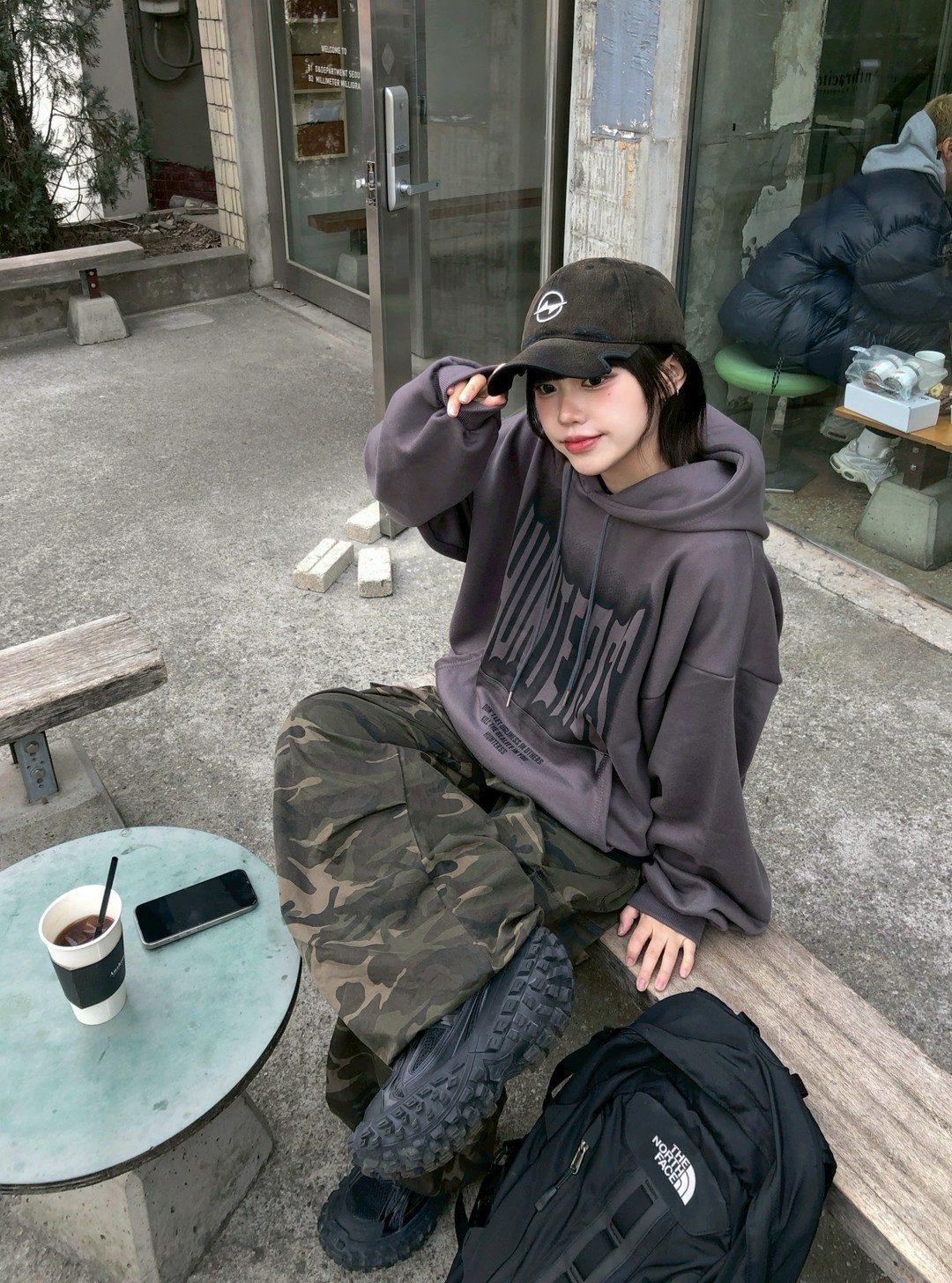 【現貨】幻影字母牛奶絨帽T