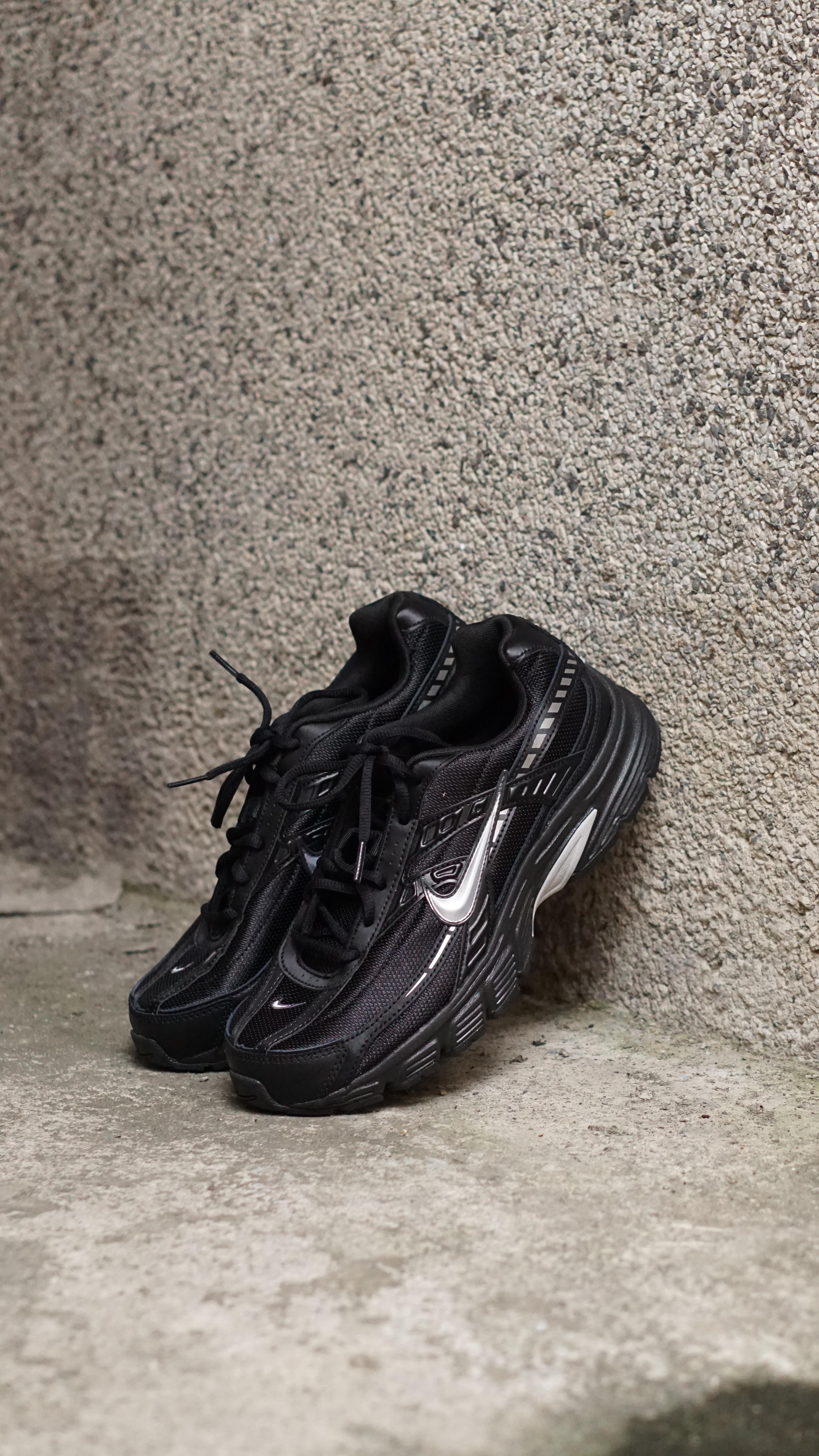 【現貨】NIKE INITIATOR 黑灰銀 黑銀 復古休閒鞋 男鞋｜IB4595-001