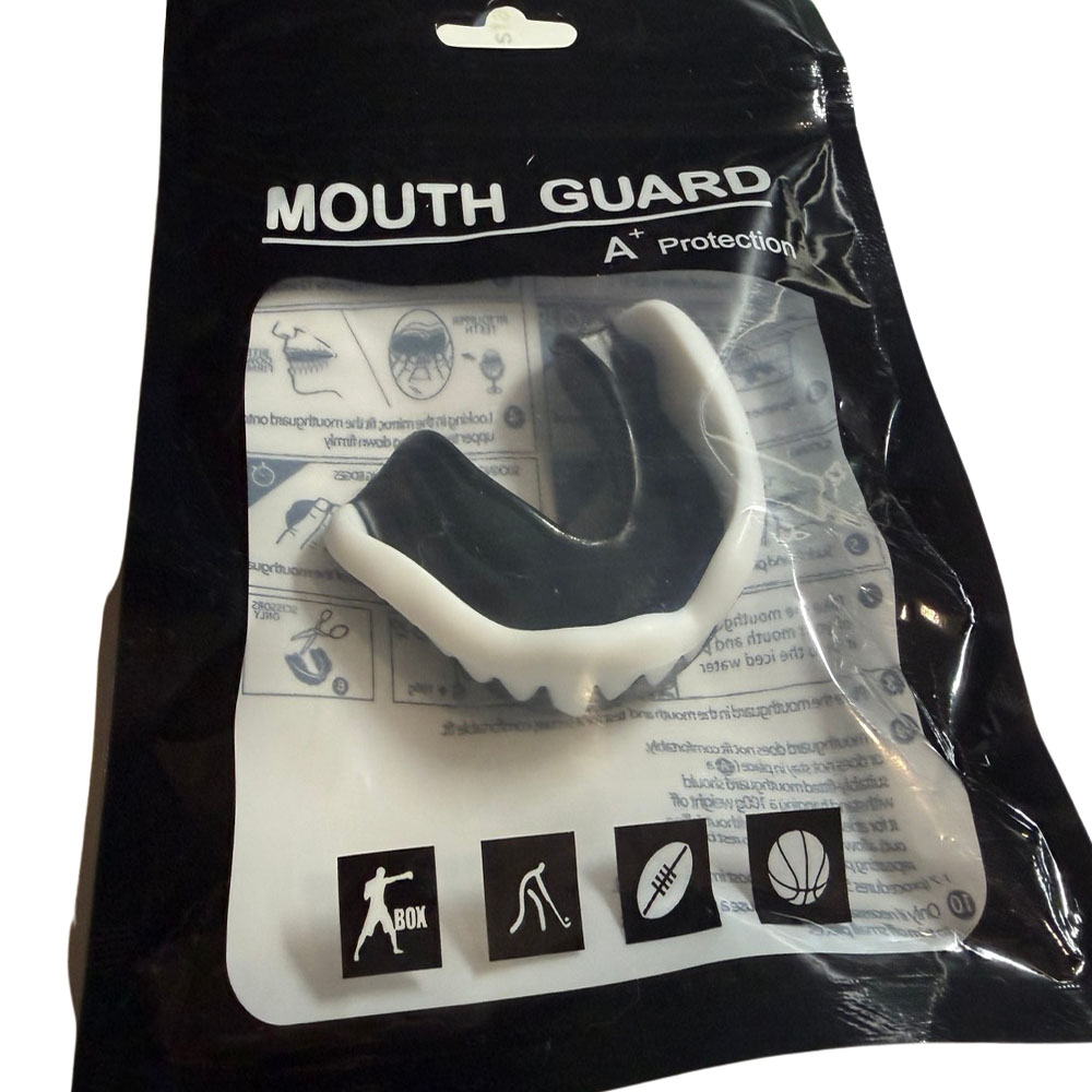 ~子甄彣璟~專業運動牙套 護齒 牙托 食品級 EVA 運動防護 獠牙吸血鬼牙套 籃球 拳擊 格鬥護齒 防撞耐磨5