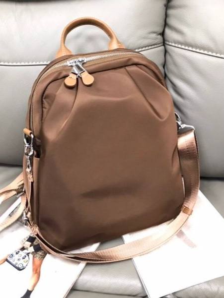 質感極簡防水尼龍後背包*1色 KB1020983