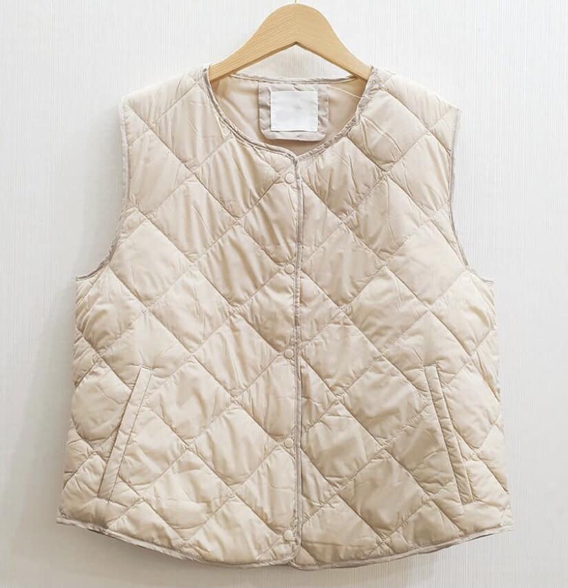 TH菱格壓紋鴨羽背心*2色 KR91050854