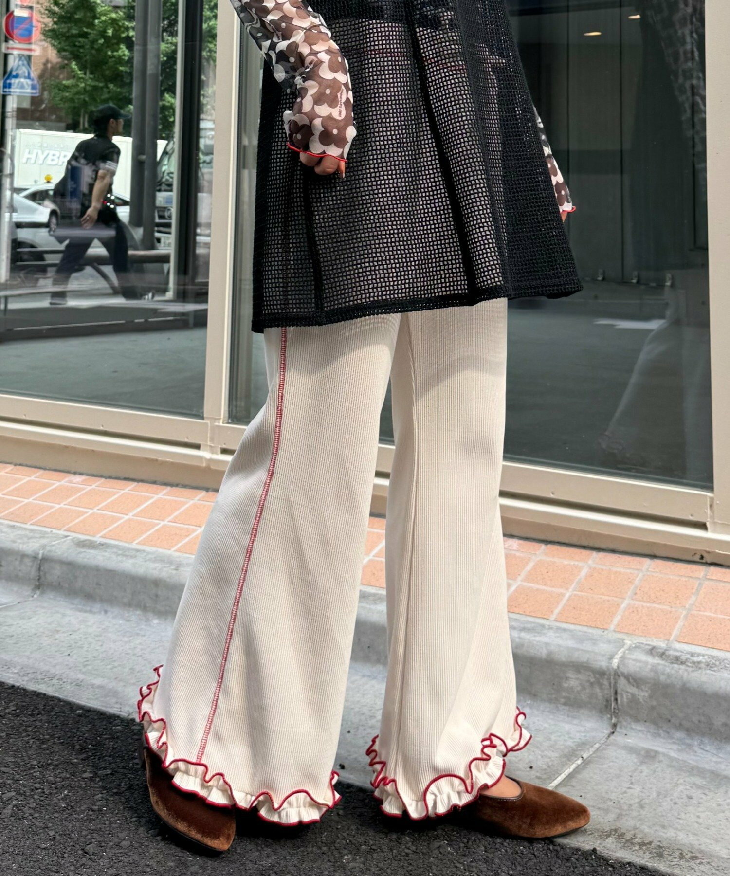 【日本直送 】燈芯絨下襬荷葉邊喇叭長褲2