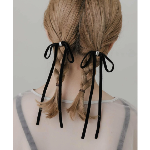 【 SMELLY 】WEB 與部分店舖限定 絲絨蝴蝶結髮夾組1