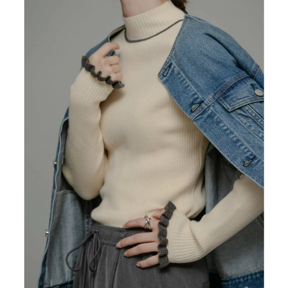 【日本直送】袖口荷葉邊高領套頭衫