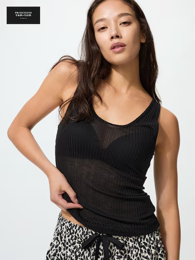 【日本UNIQLO 】HEATTECH 喀什米爾混紡針織鏤空背心 【日本UNIQLO 】HEATTECH 喀什米爾混紡針織鏤空背心