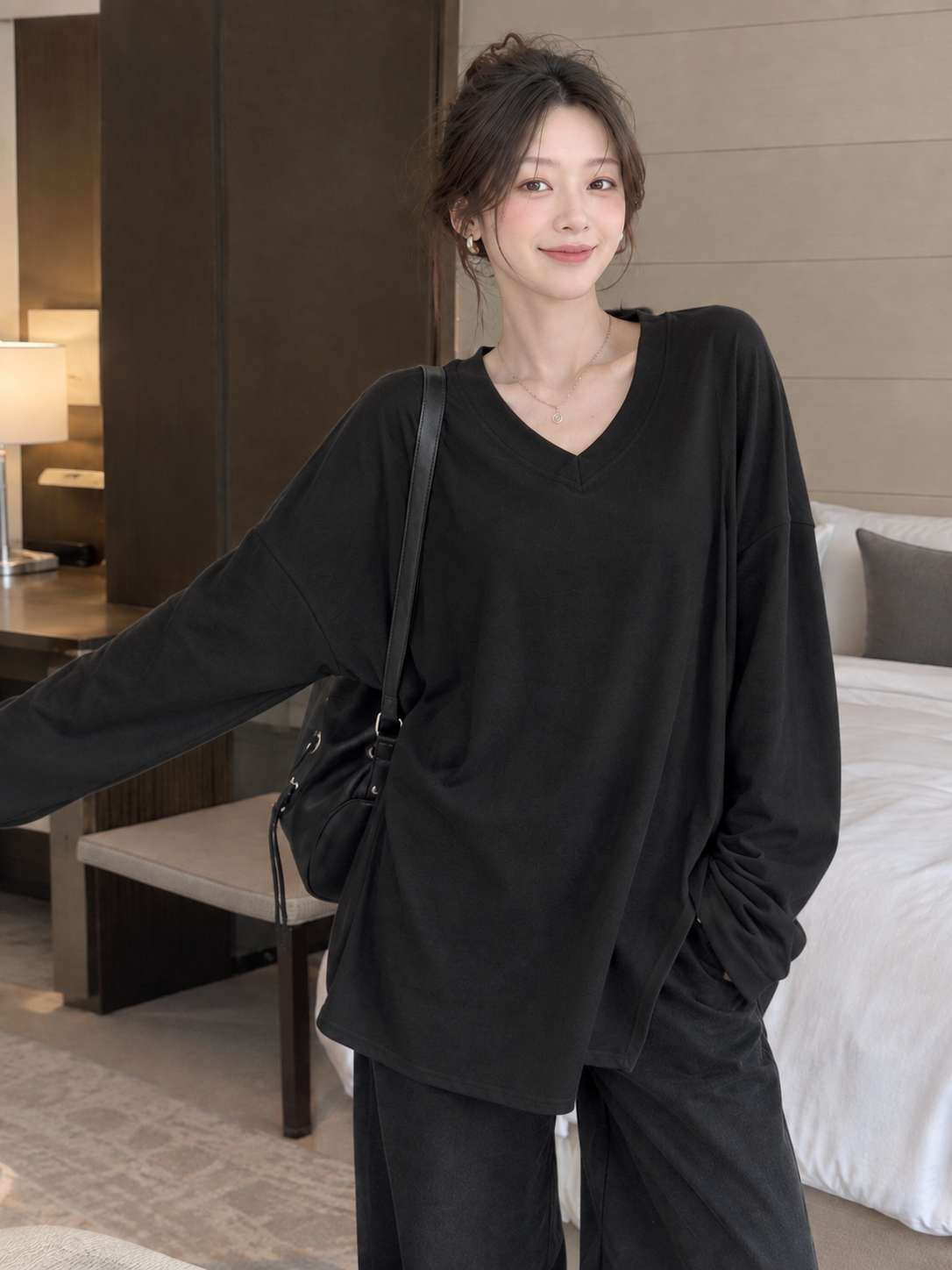 Lumi V-Neck Loose Top|慵懶 V 領寬版長袖上衣3