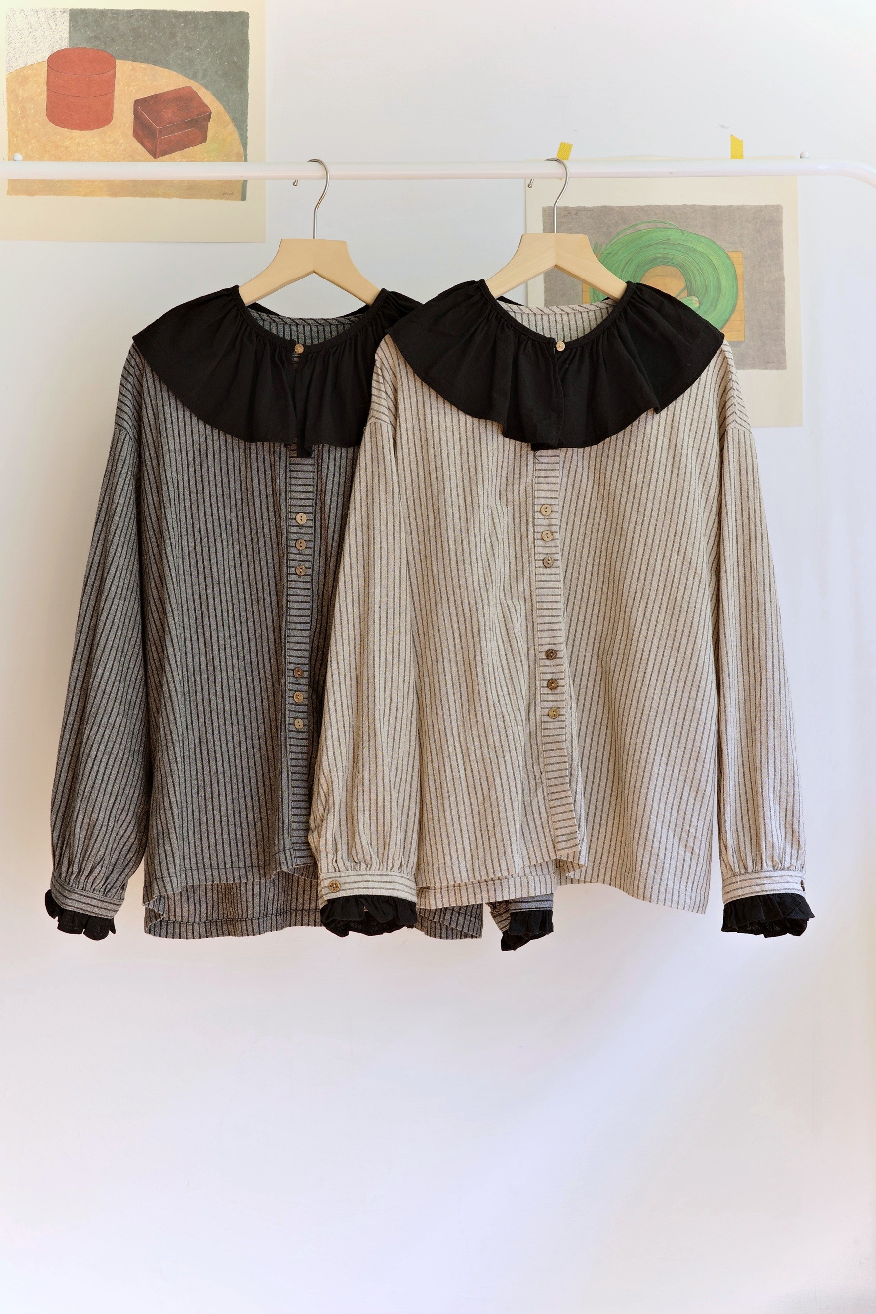 𓏭可拆式領片直紋拼接開襟上衣